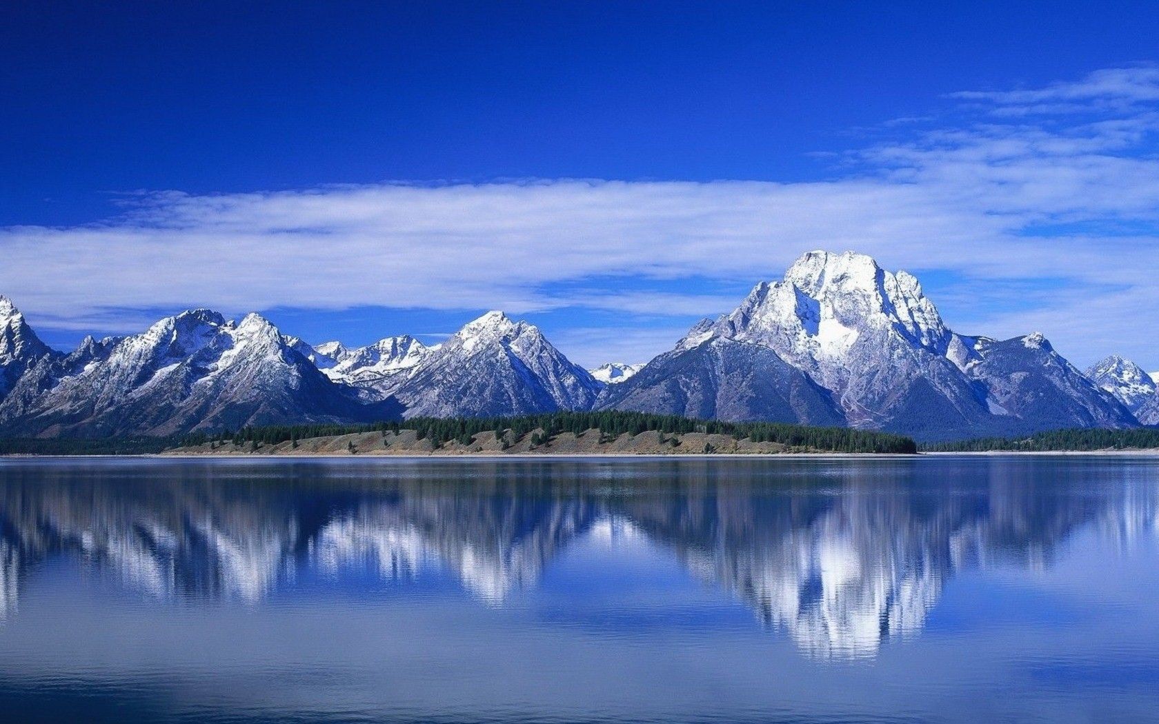 Montagne innevate lago riflesso, 1680x1050 900p, Desktop