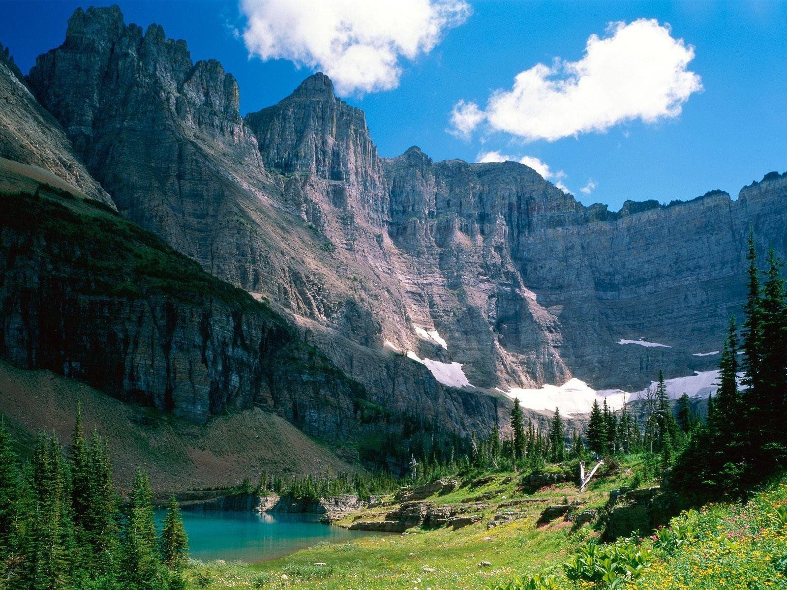 Montagna rocciosa con lago glaciale, 1600x1200 HD Ready, Desktop