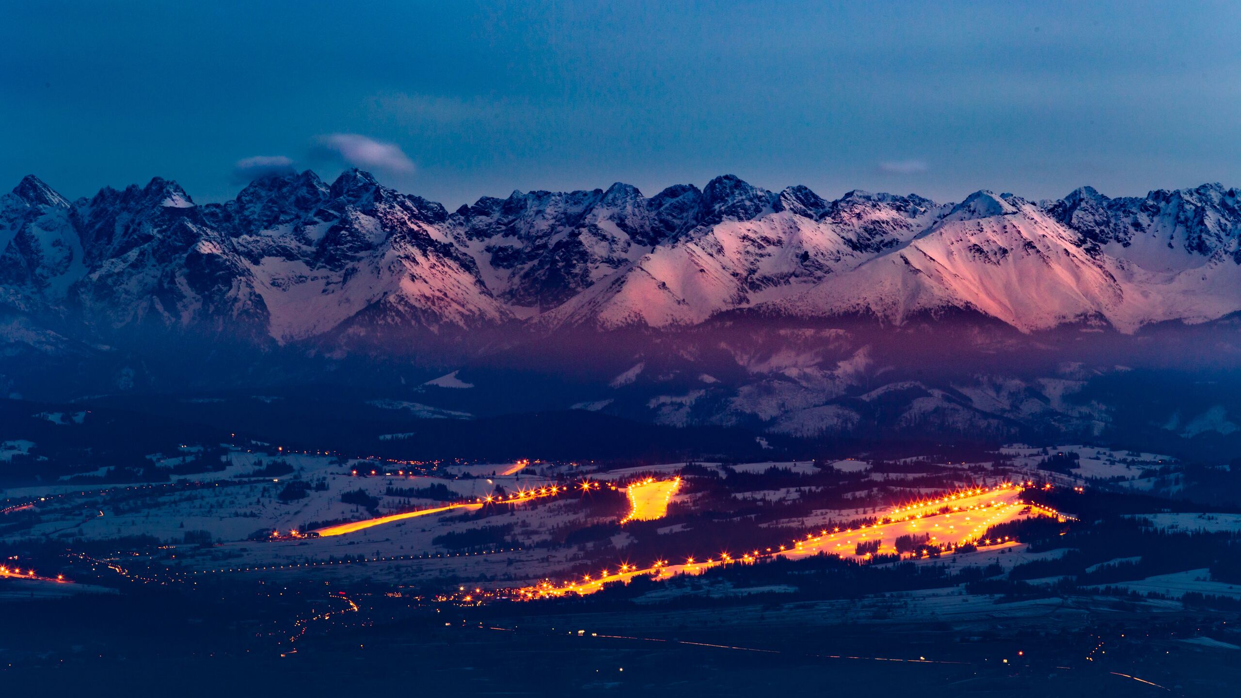 Monti Tatra innevati notte, 2560x1440 2K, Desktop