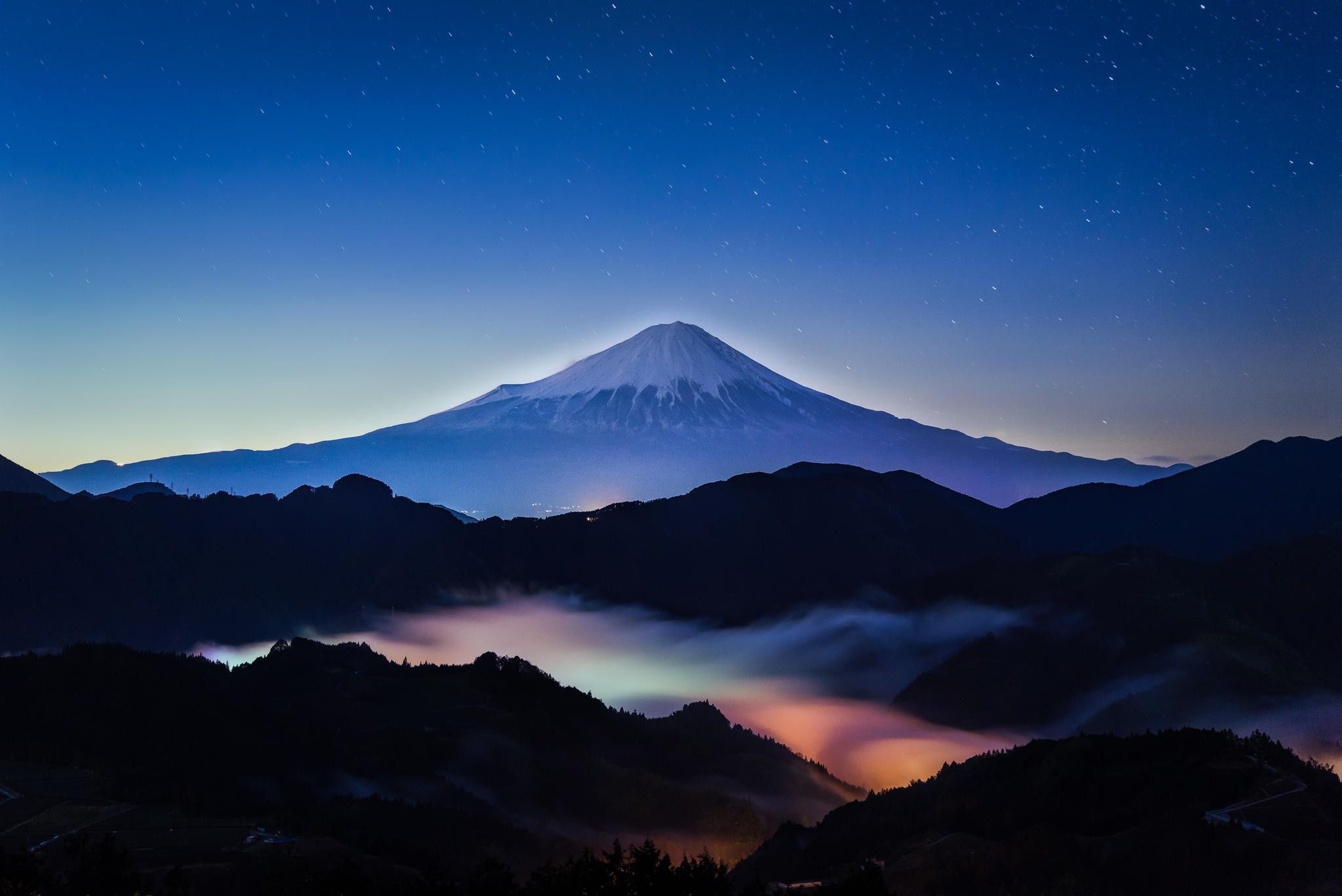 Monte Fuji al crepuscolo, vulcano, 2048x1367 2K, Desktop