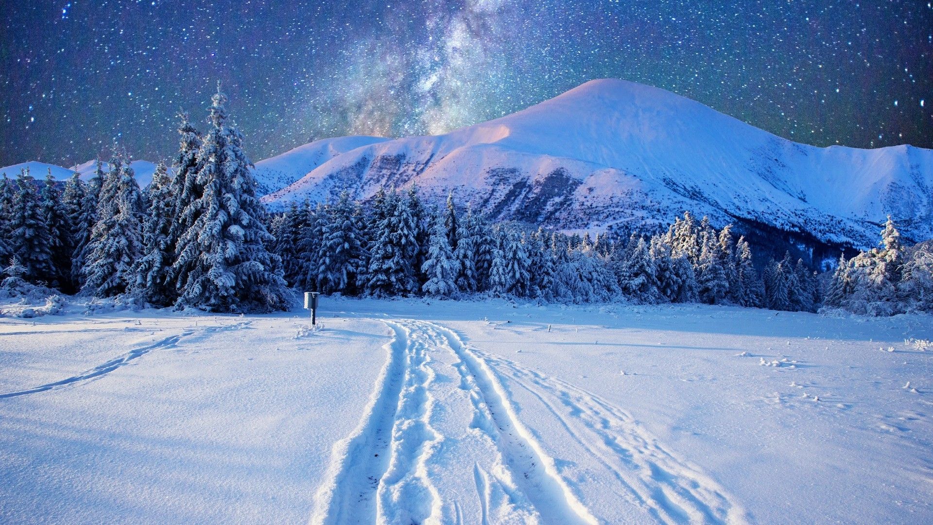 Montagna innevata con via lattea, 1920x1080 Full HD, Desktop