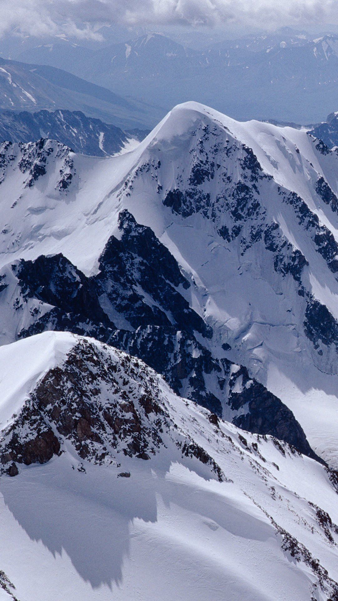 Montagne innevate vista aerea, 1080x1920 Full HD Verticale, Samsung Galaxy