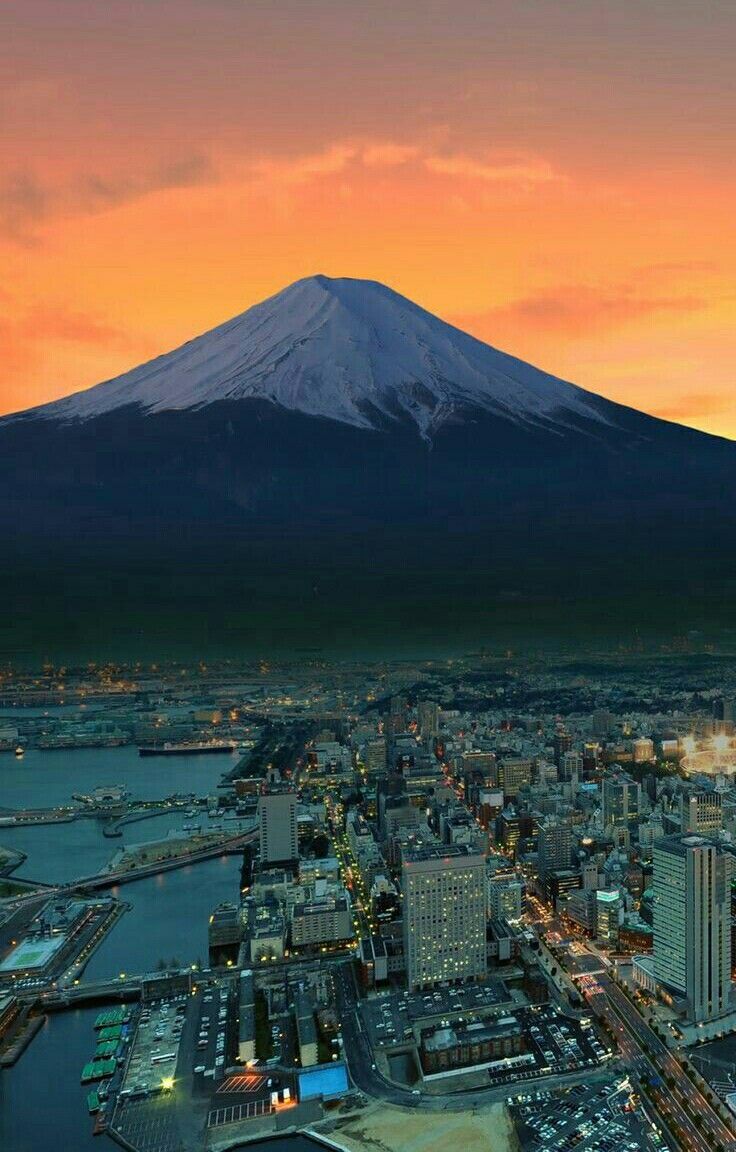 Monte Fuji sopra le nuvole, 1920x1080 Full HD, Laptop