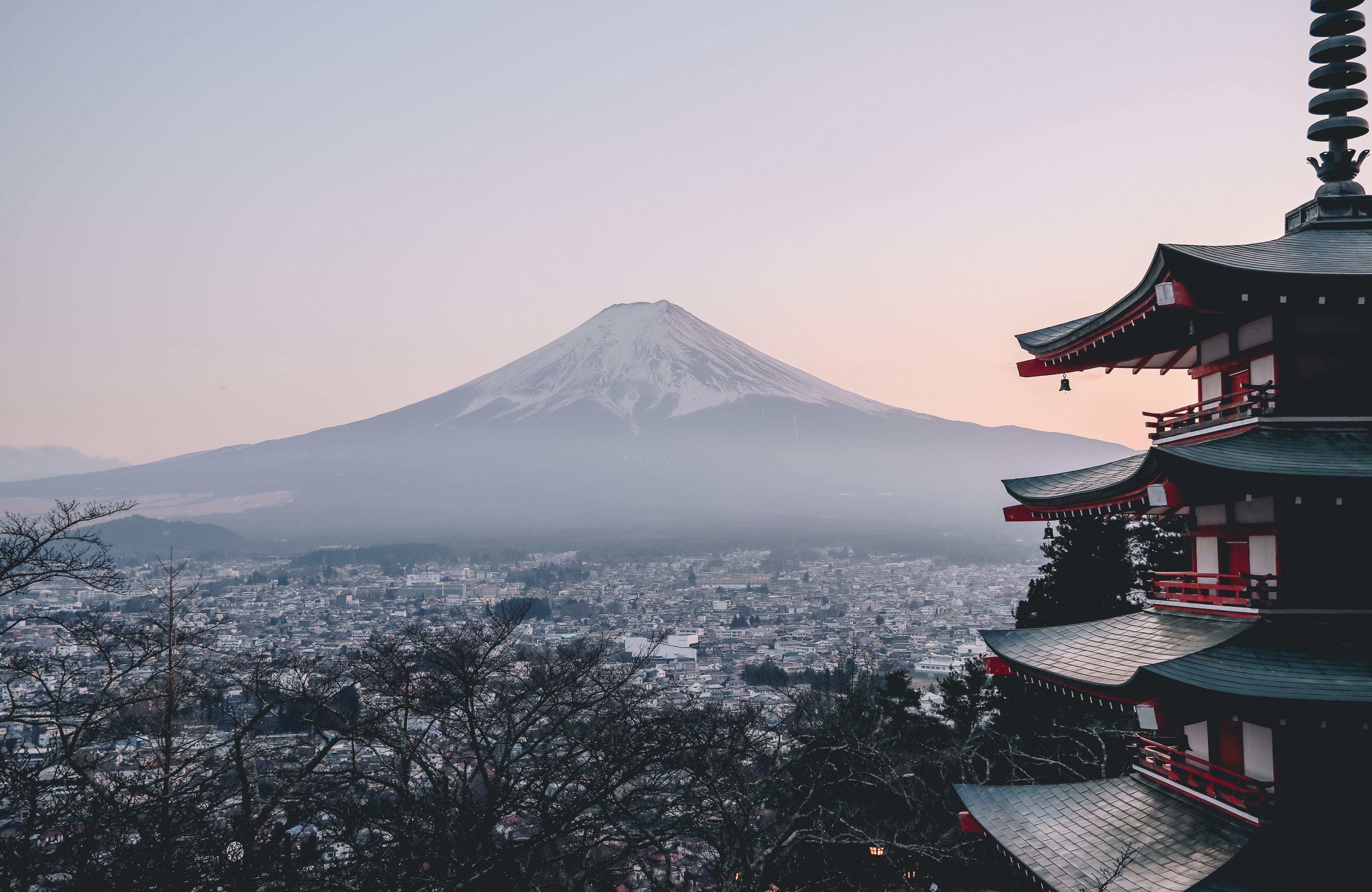 Monte Fuji con treno Shinkansen, 1140x798 HD, Desktop
