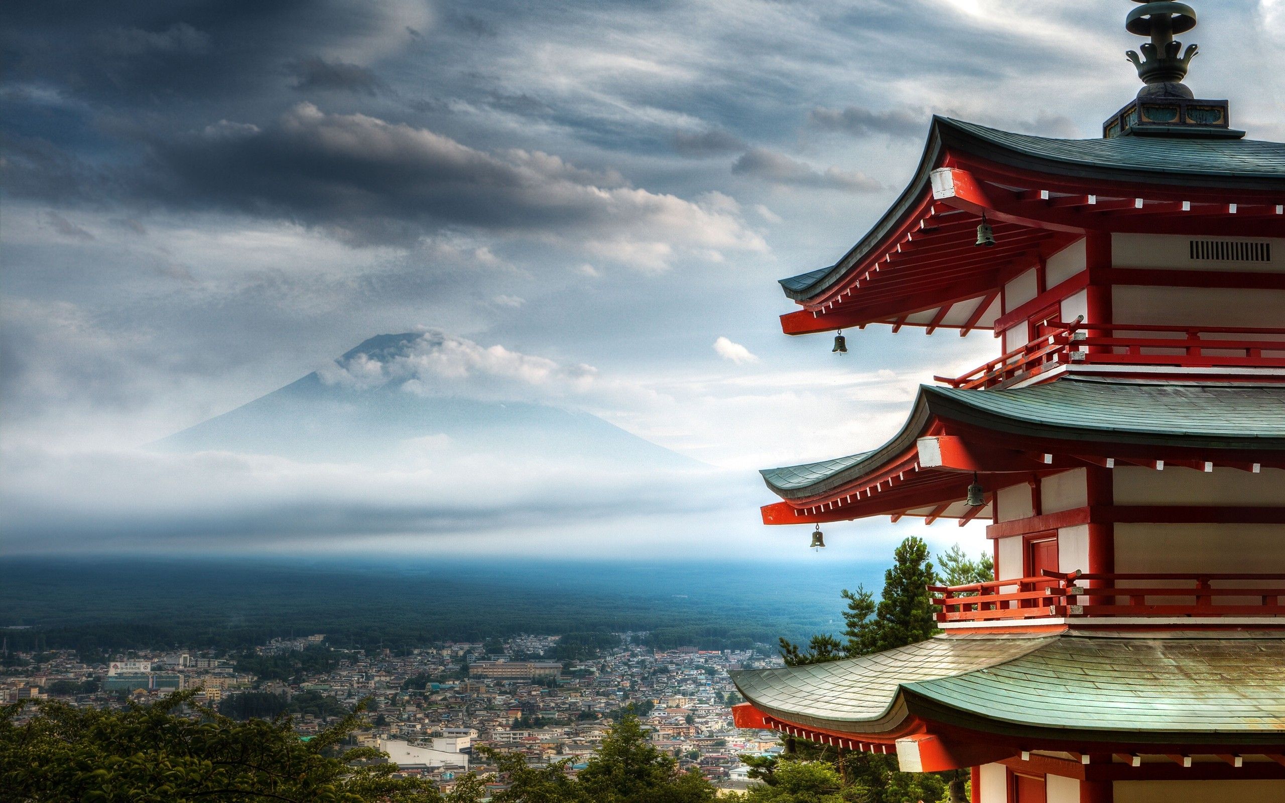 Monte Fuji con foglie autunnali, 3100x2047 2K, Desktop