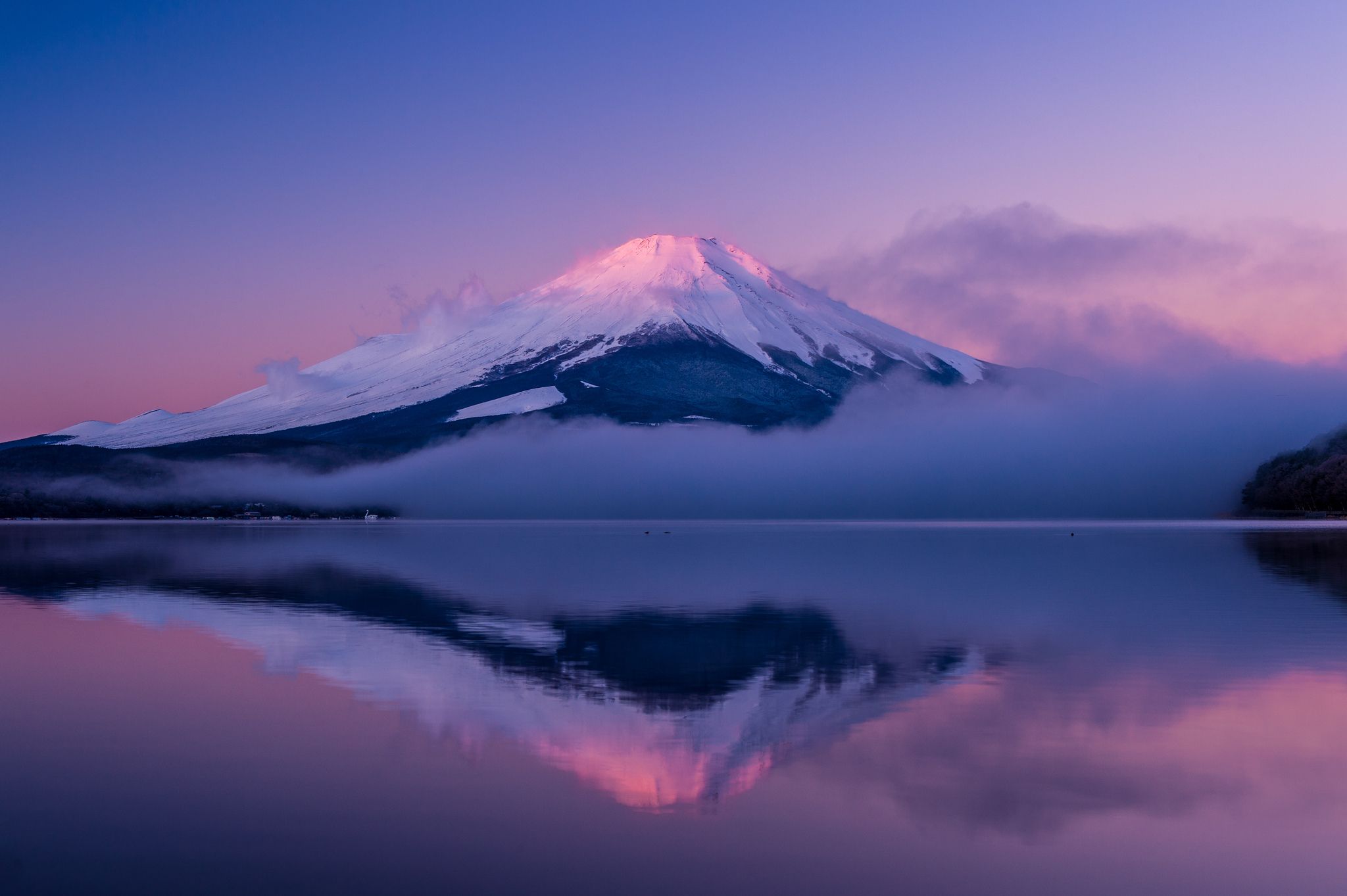 Monte Fuji al tramonto viola, 2048x1481 2K, Desktop