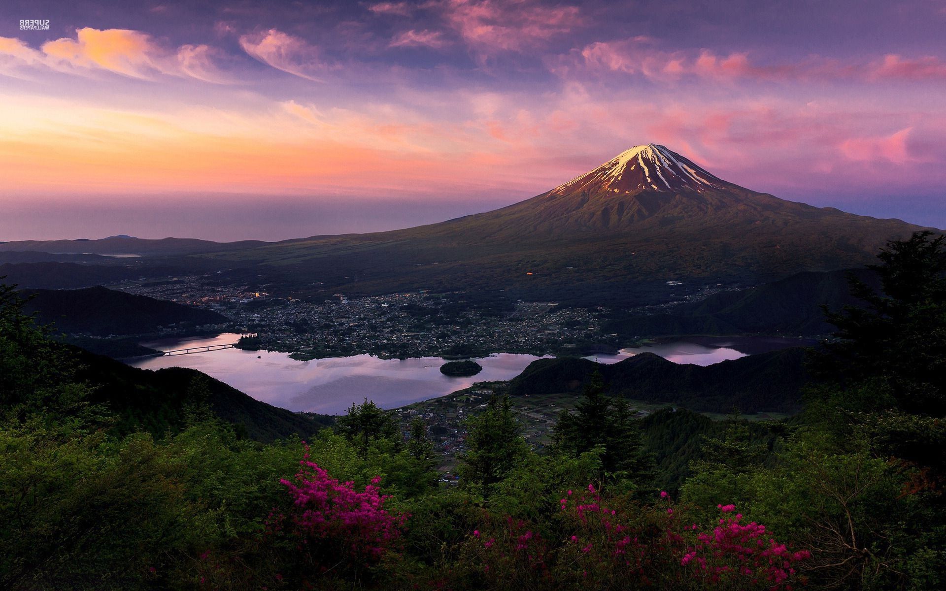 Monte Fuji con foglie autunnali, 1650x1070 900p, Desktop