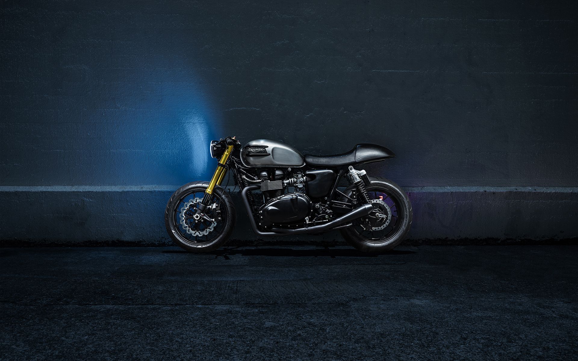 Moto cafe racer minimalista, 2400x1350 Hi-Res, Desktop