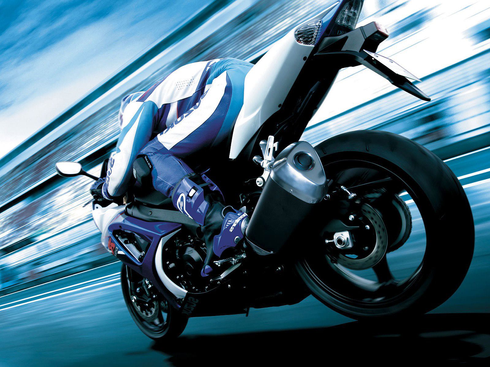 Moto Yamaha nera sportiva, 1280x1024 720p, PC