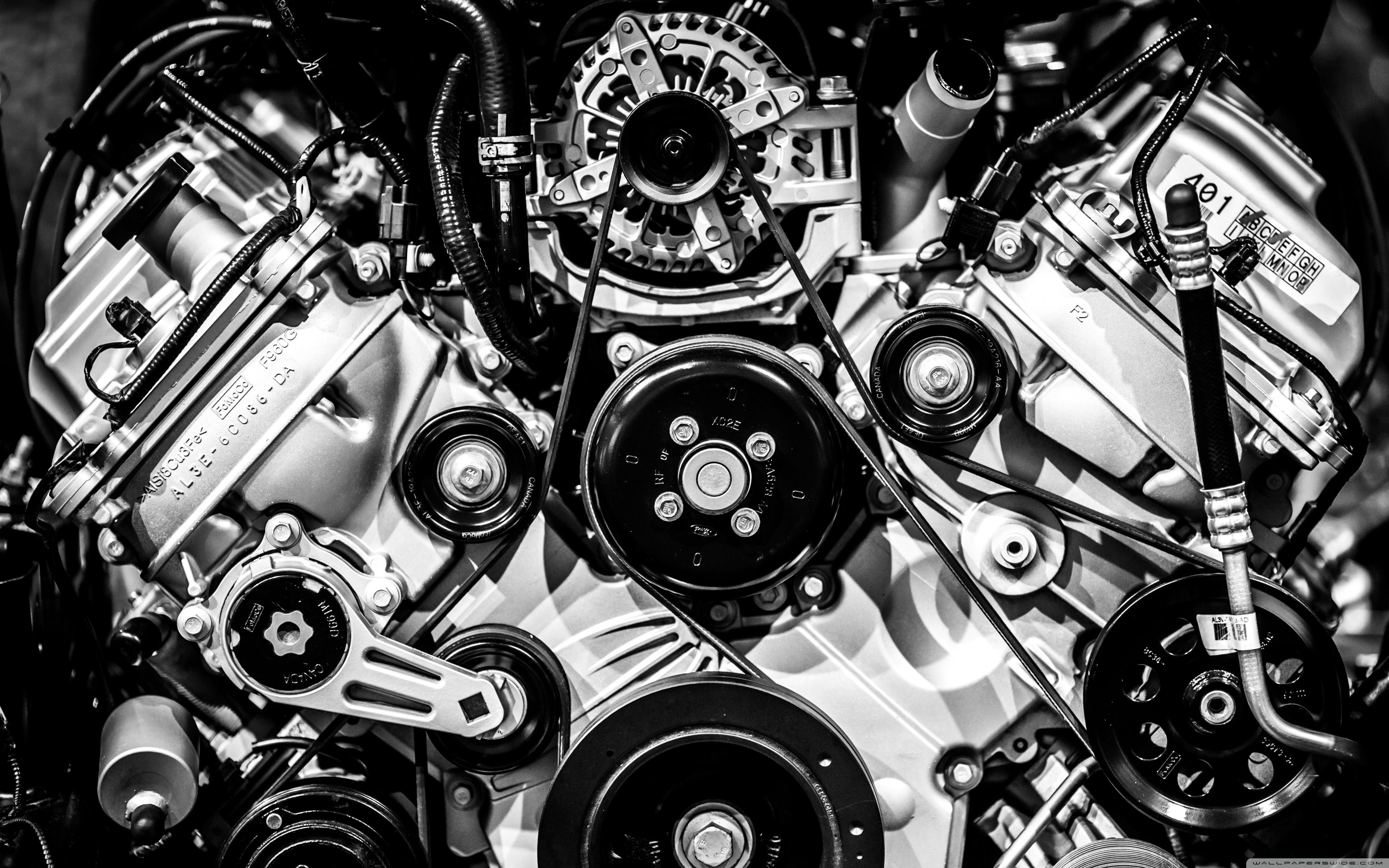 Motore auto bianco e nero, 3840x2400 Ultra HD, 4K TV