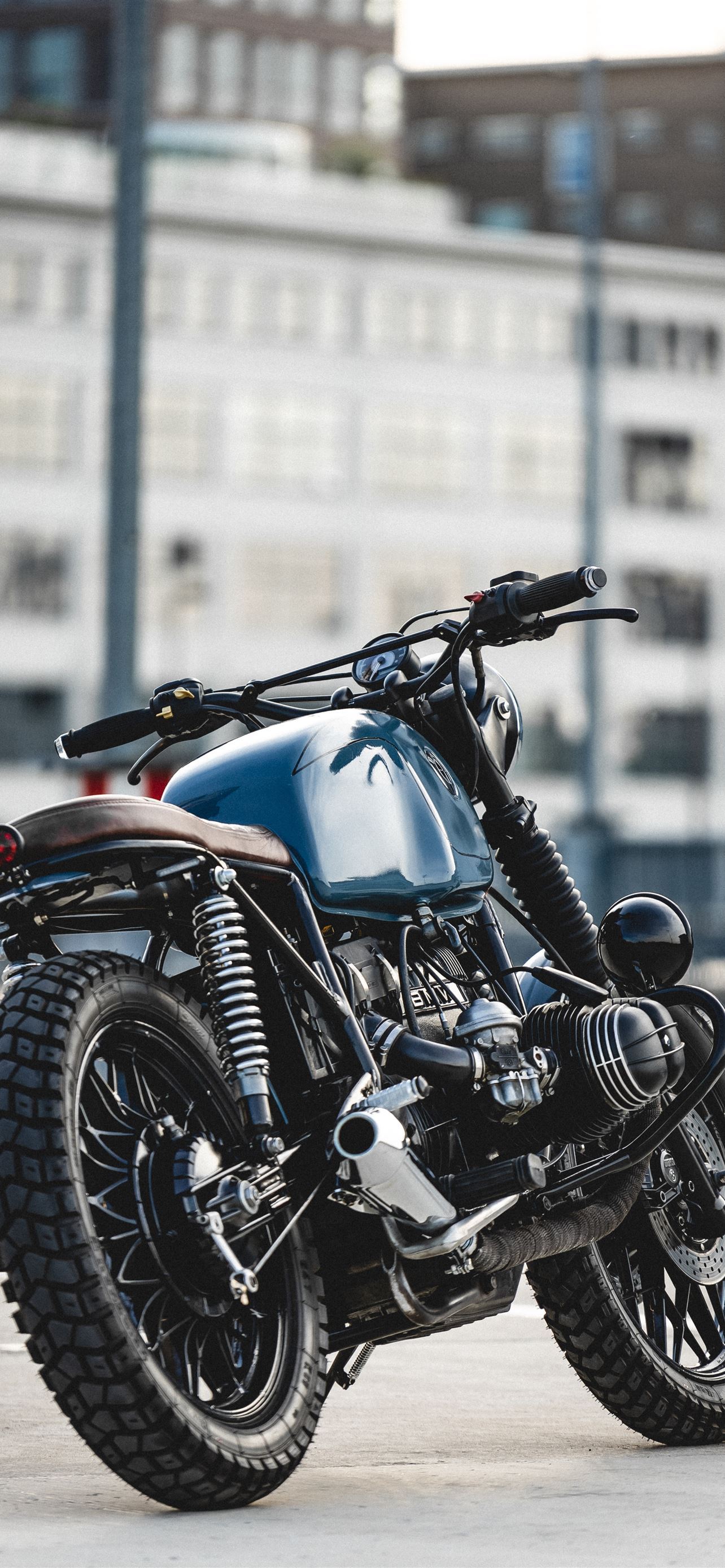 Moto café racer blu, 1284x2778 Full HD Verticale, Smartphone
