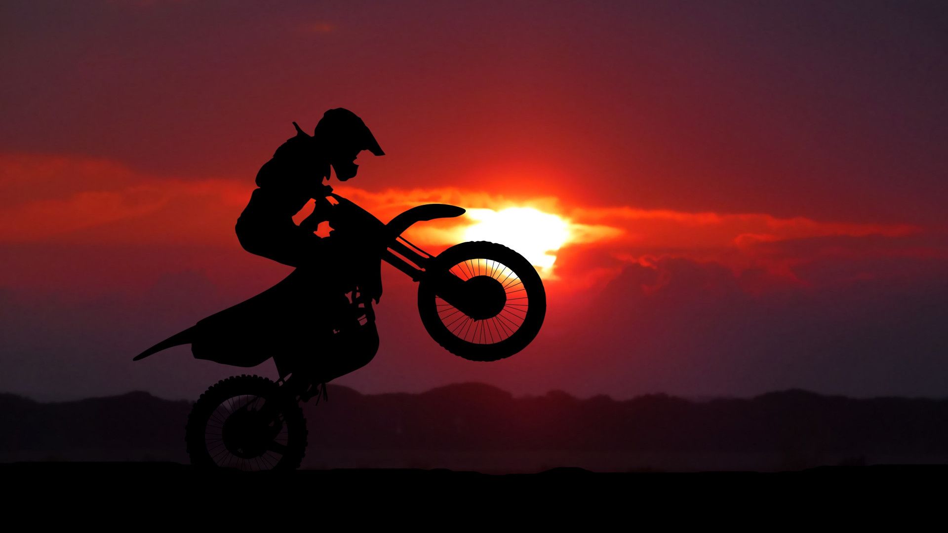 Motociclista silhouette tramonto rosso, 1920x1080 1080p, PC Desktop