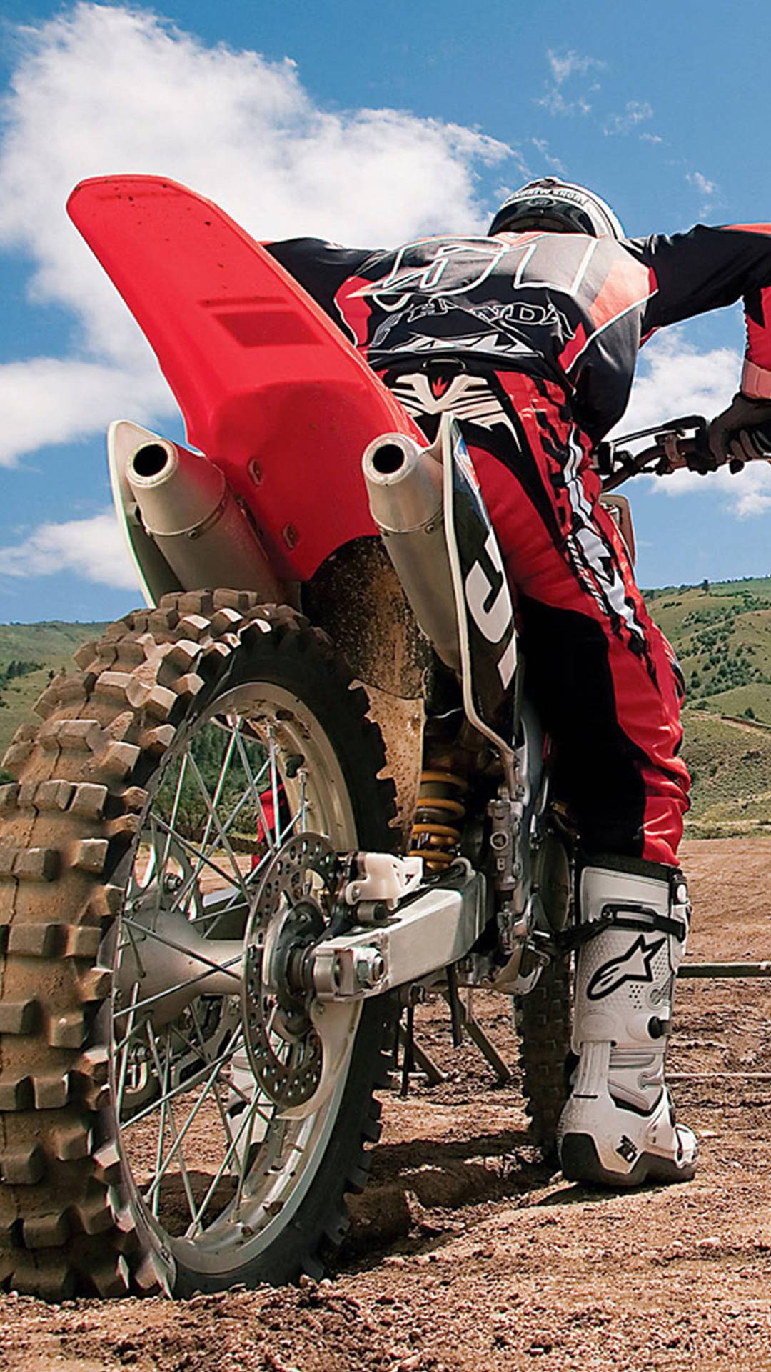 Motocross rosso su terra, 1080x1920 Verticale, Mobile