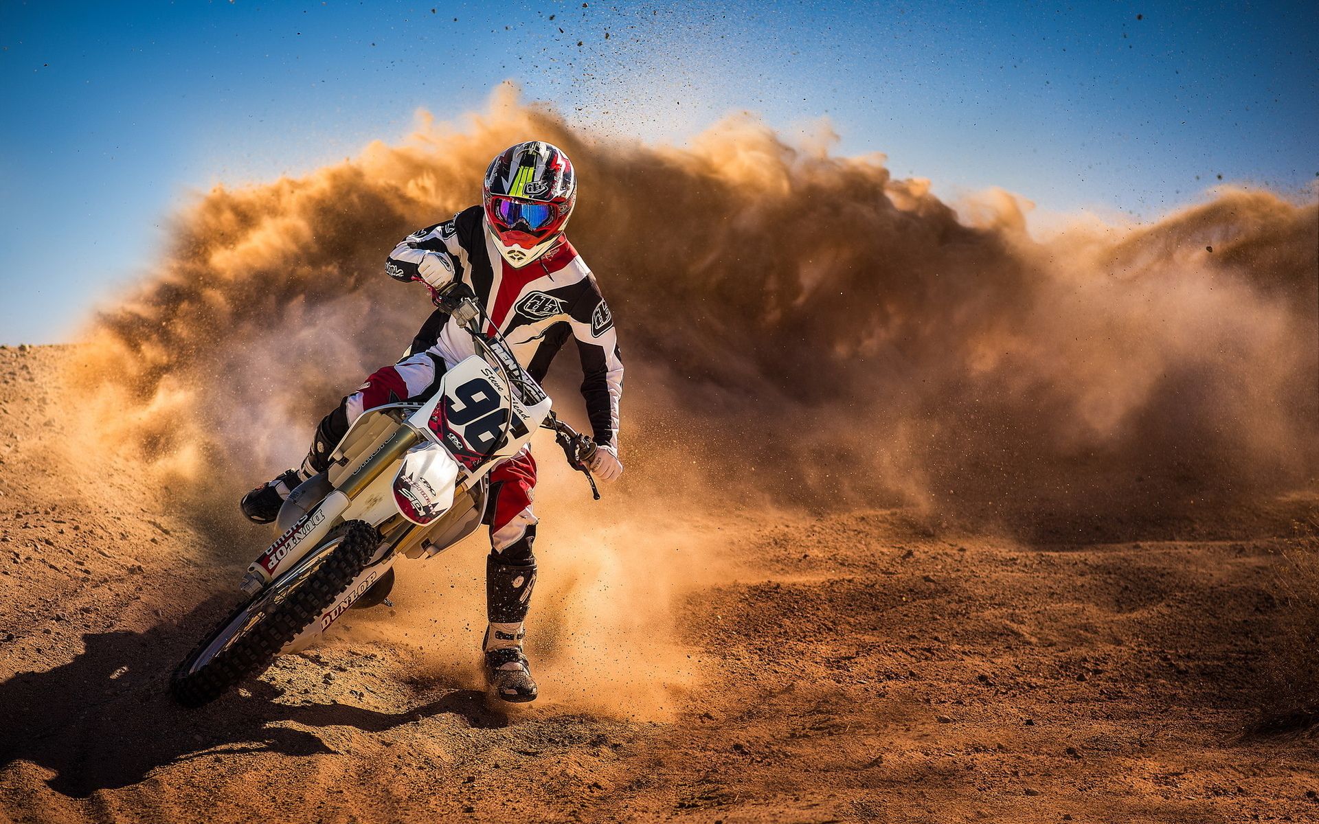 Motociclista cross nel deserto, 1920x1200 Full HD+, PC