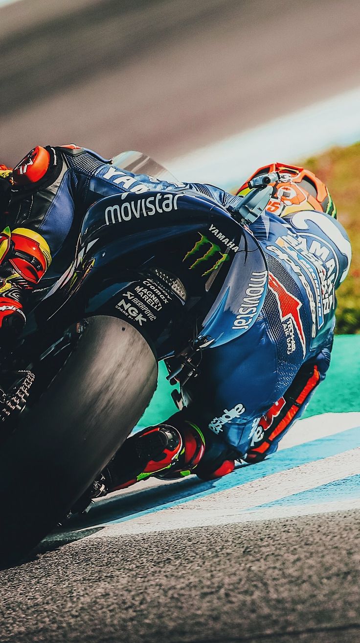 Moto MotoGP Movistar Yamaha curva, 736x1313 Verticale, Telefono