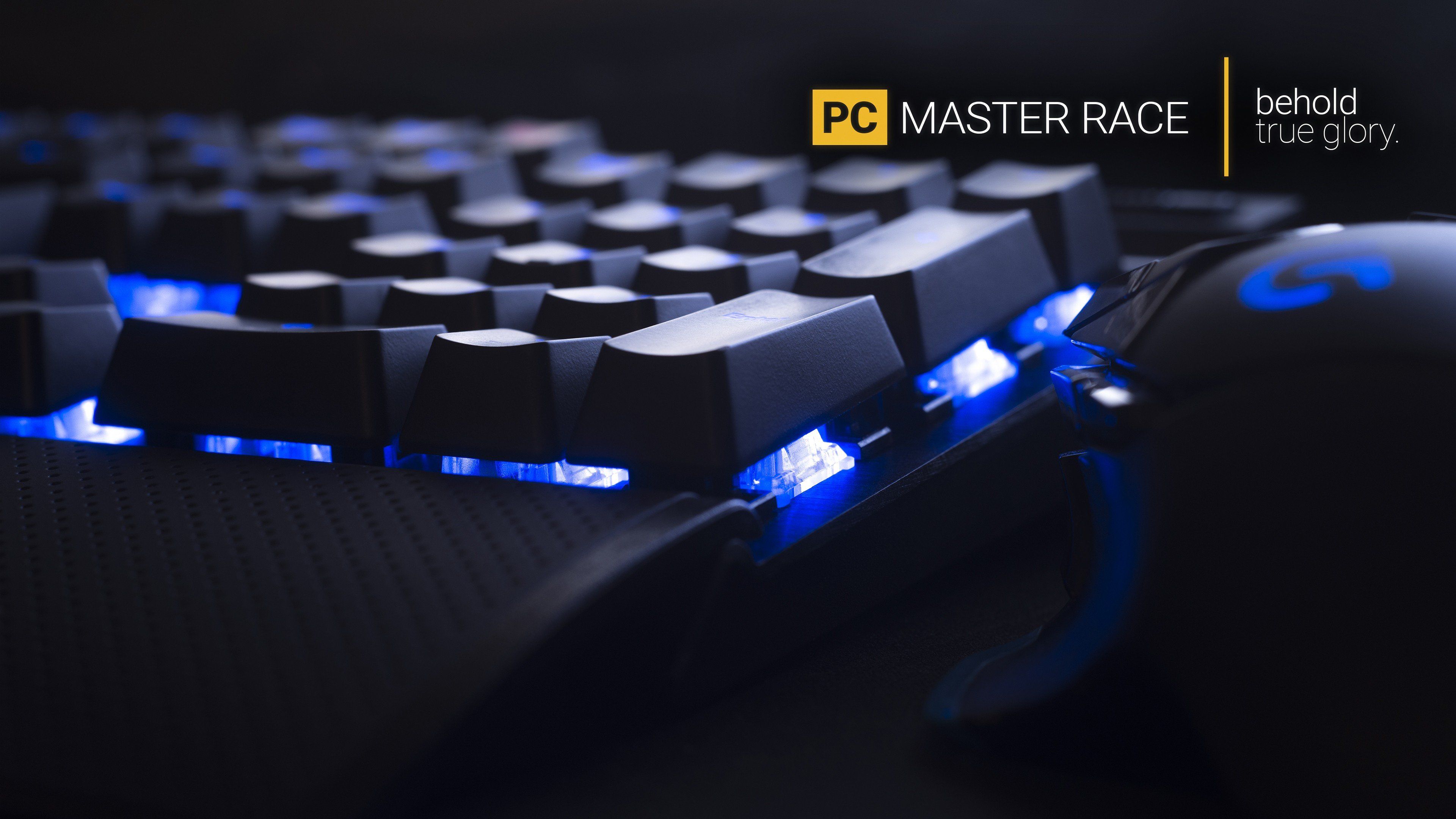 Tastiera gaming retroilluminata blu, 3840x2160 UHD, PC 4K