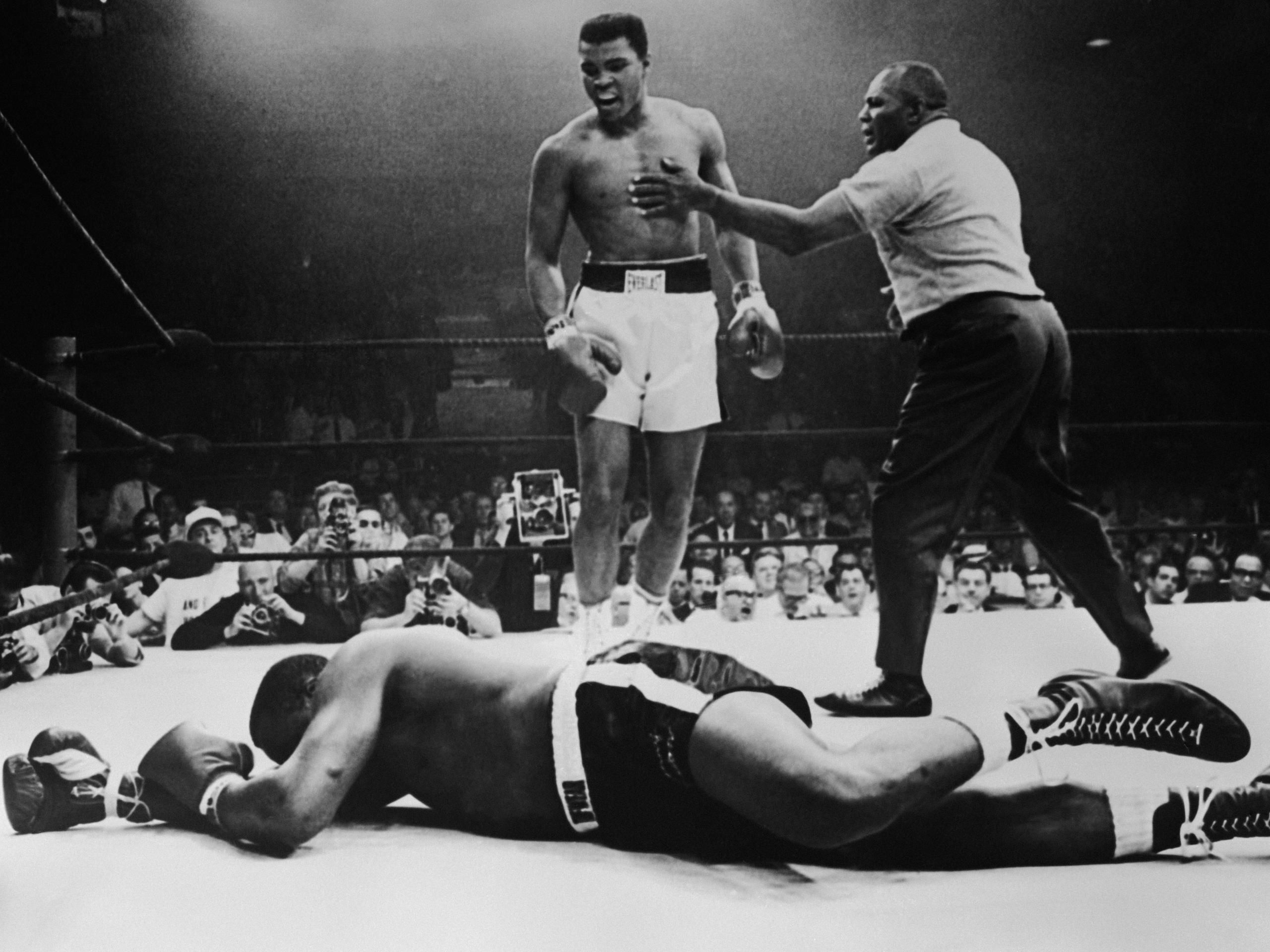 Muhammad Ali ring pugilato bianco-nero, 2560x1920 2K, Monitor Gaming