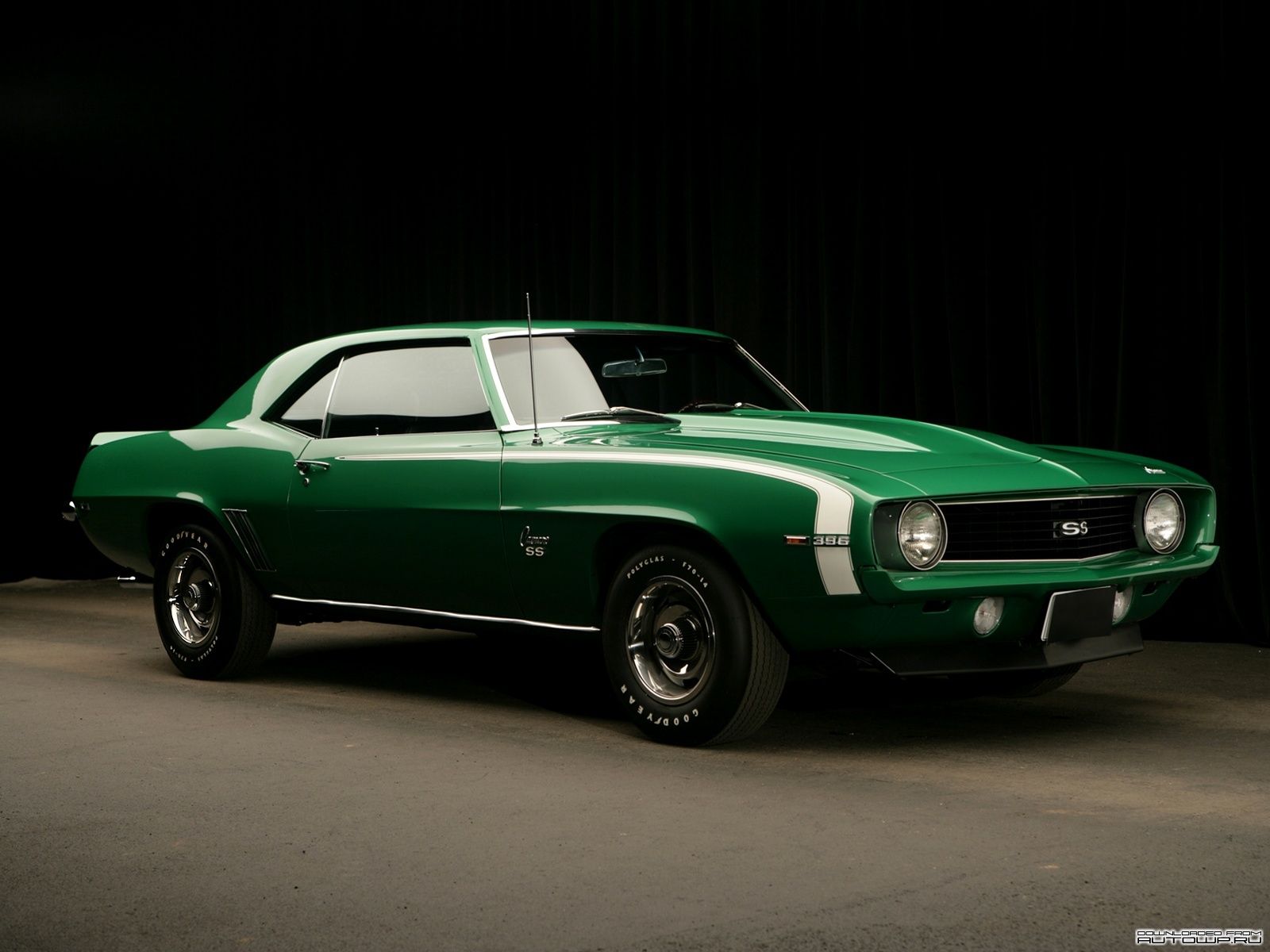 Chevrolet Camaro verde classica, 1600x1200 900p, Laptop
