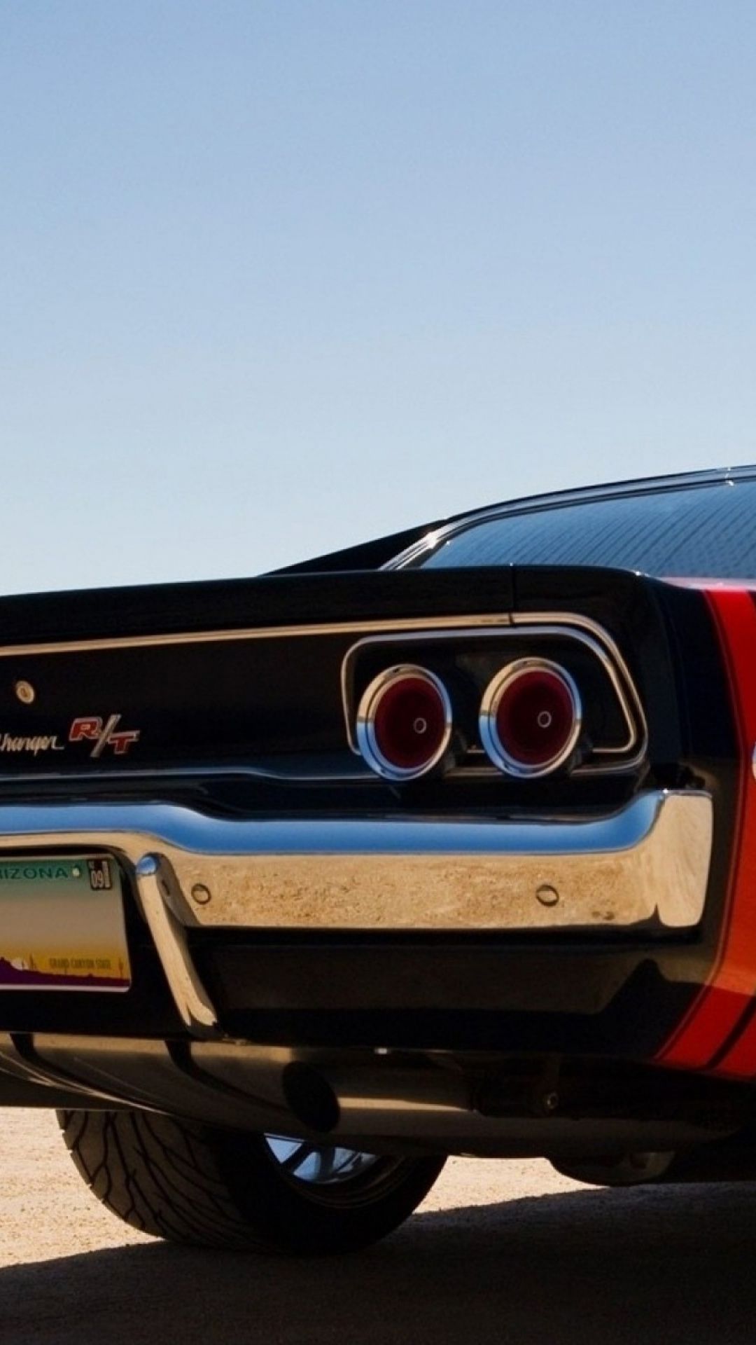 Dodge Charger nera muscle car, 1080x1920 Verticale, Mobile