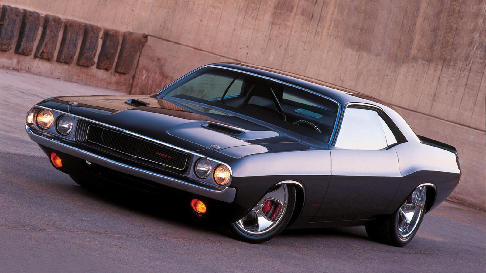Dodge Challenger nera classica, 1600x900 HD Ready, PC