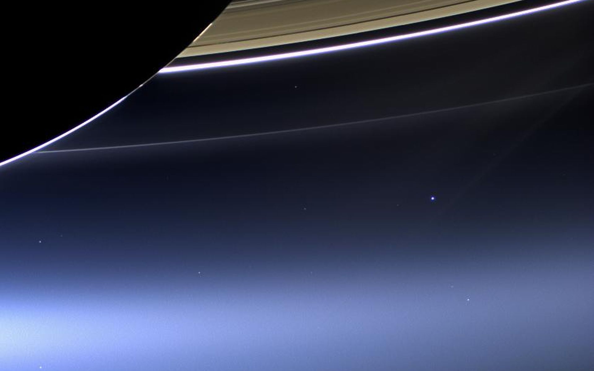 Saturno con anelli e Terra, 1920x1200 WUXGA, Desktop