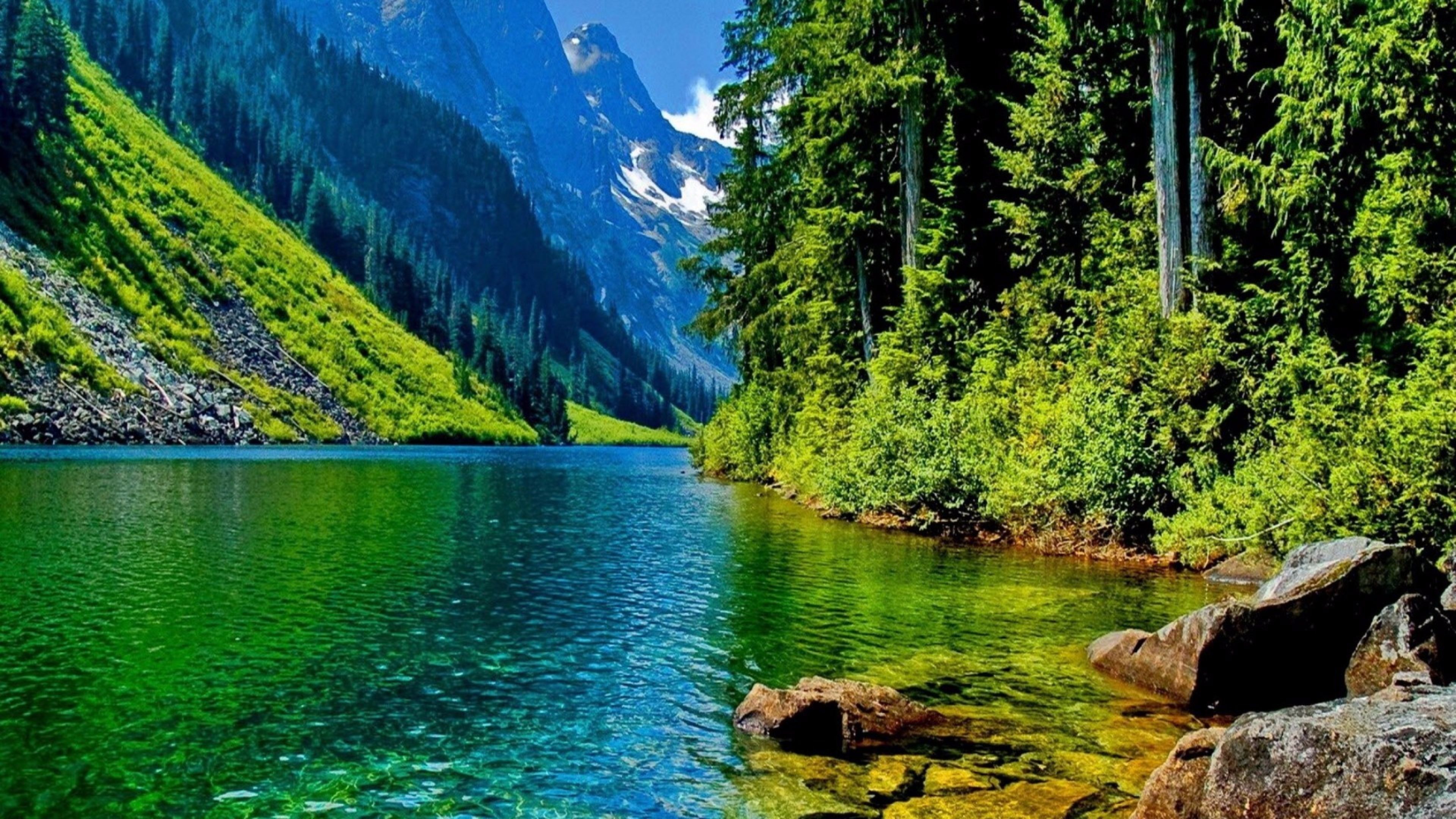 Lago verde tra montagne, 3840x2160 4K, Desktop 4K