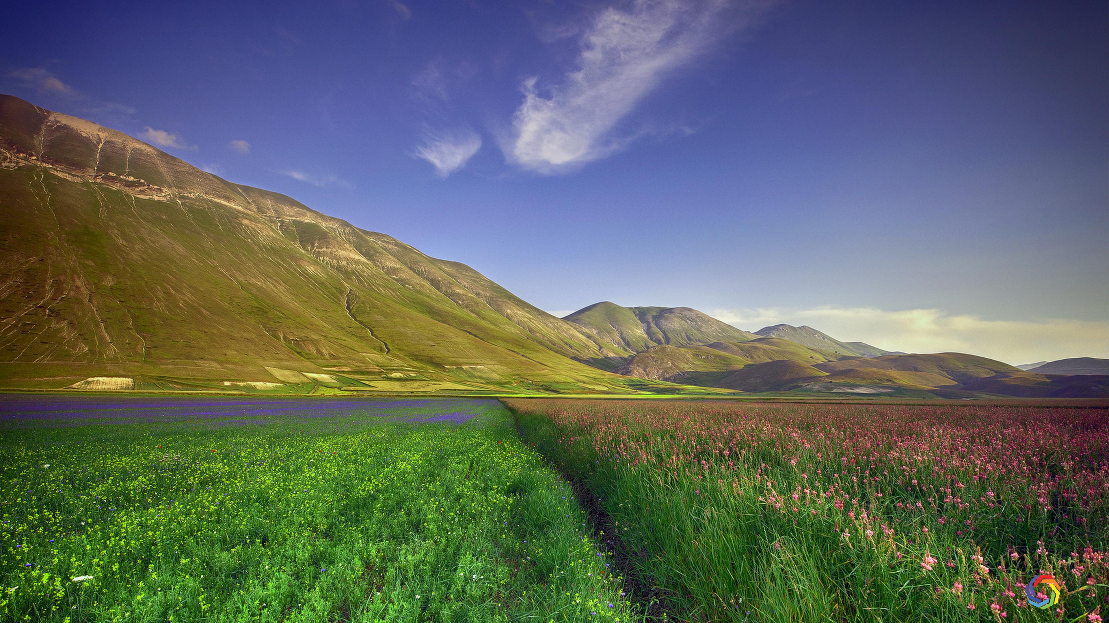 Valle verde con montagne, 3840x2160 4K Ultra HD, Monitor 4K