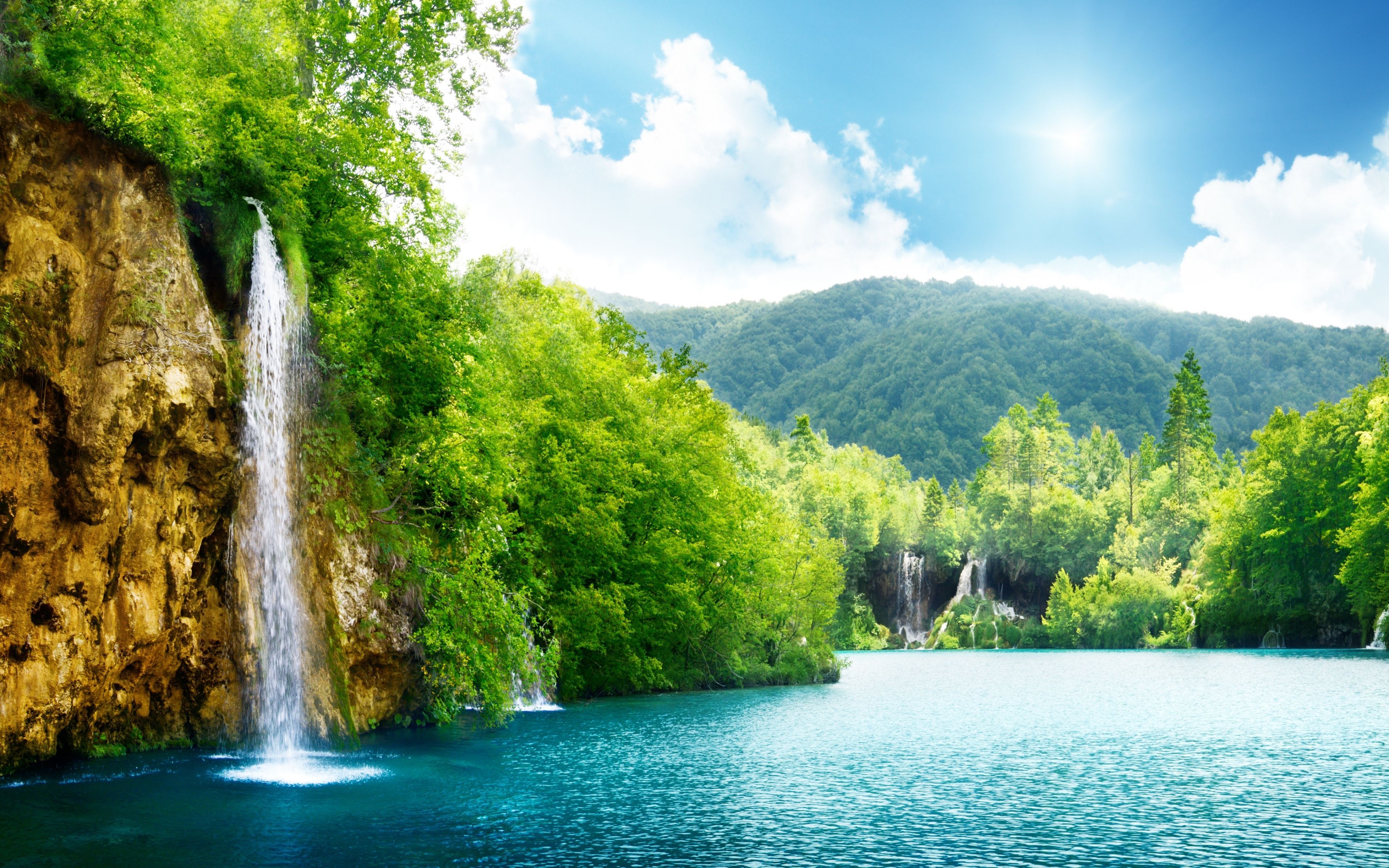 Cascata lago turchese foresta, 3840x2400 Ultra HD, 4K TV