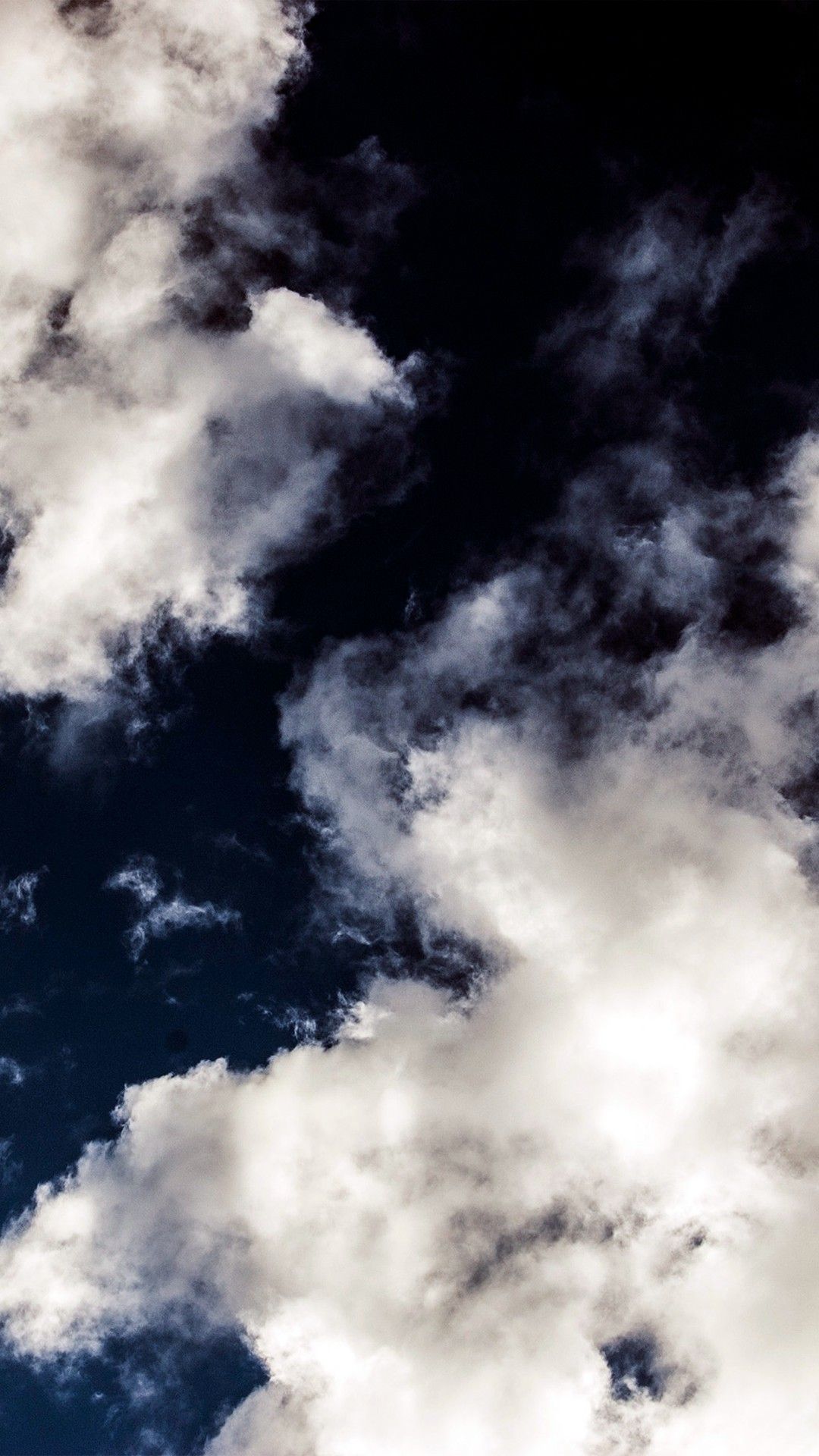 Nuvole bianche cielo blu scuro, 1080x1920 Full HD Verticale, Samsung Galaxy