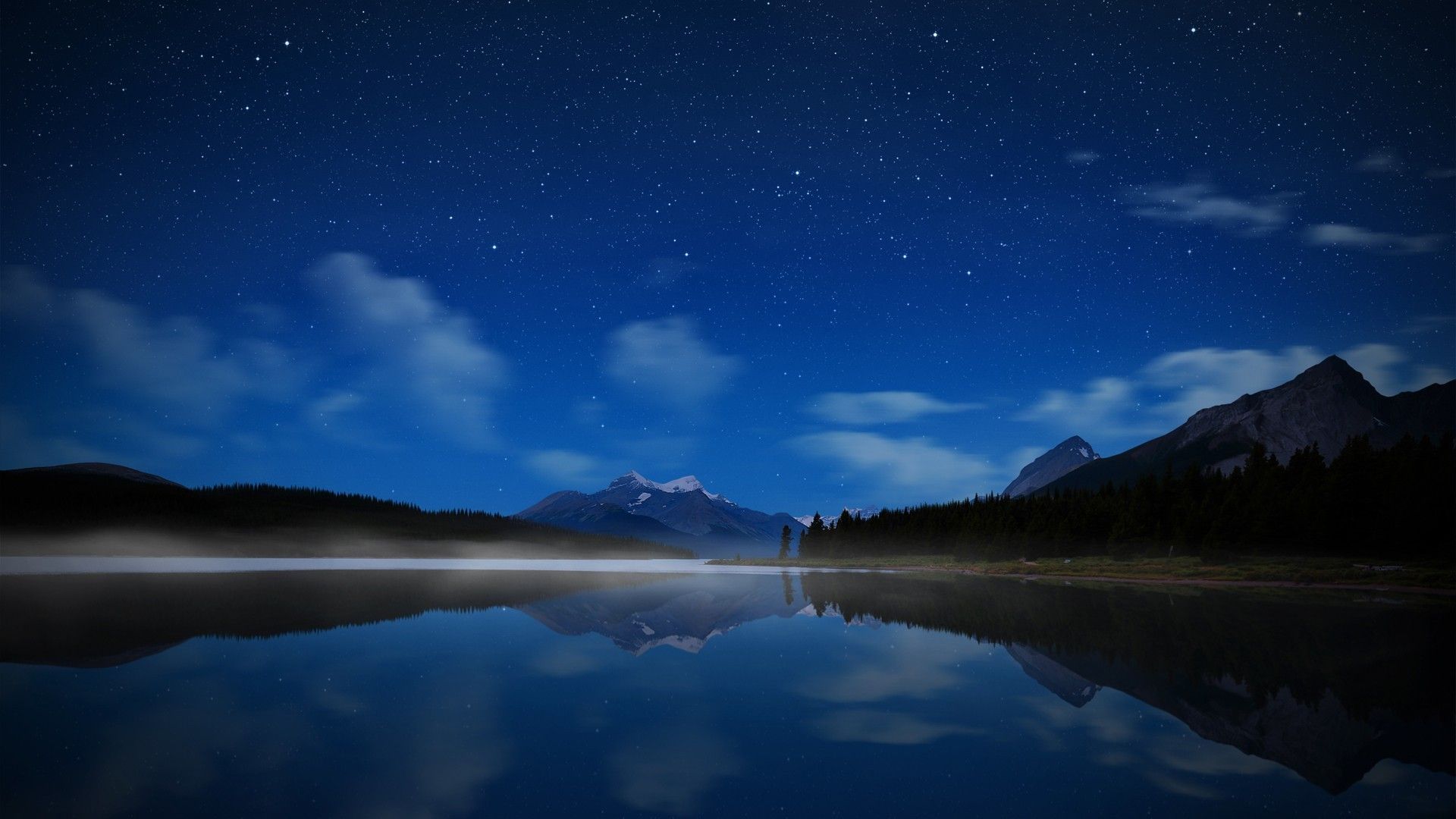 Montagne notturne con lago riflesso, 1920x1080 Full HD, PC Desktop