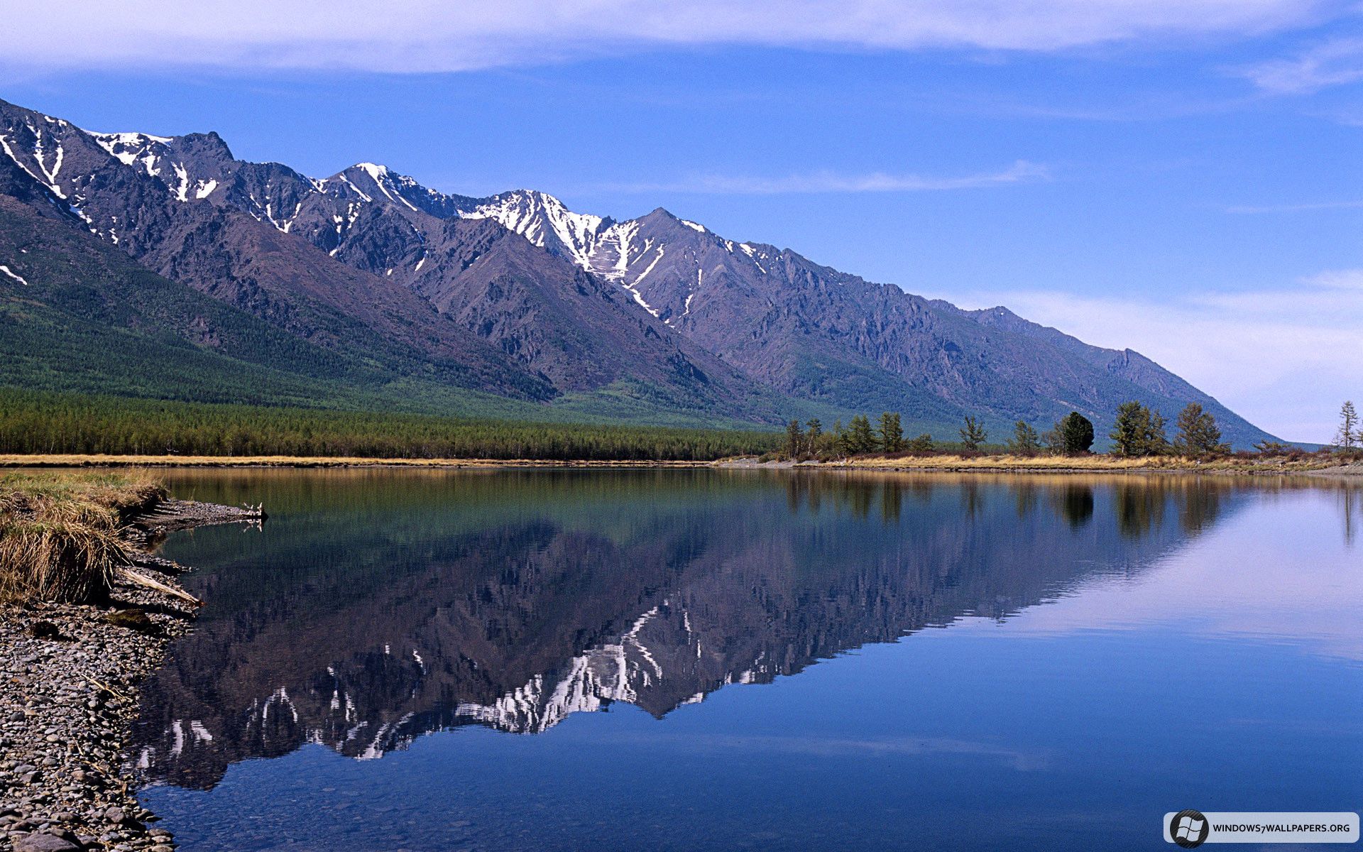 Lago Baikal montagne riflesse, 1920x1200 WUXGA, PC Desktop