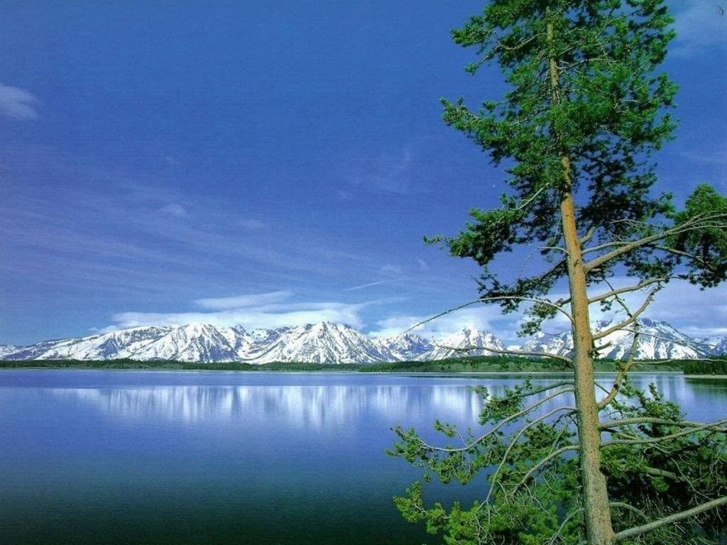 Montagne innevate lago blu, 1024x768 HD, PC