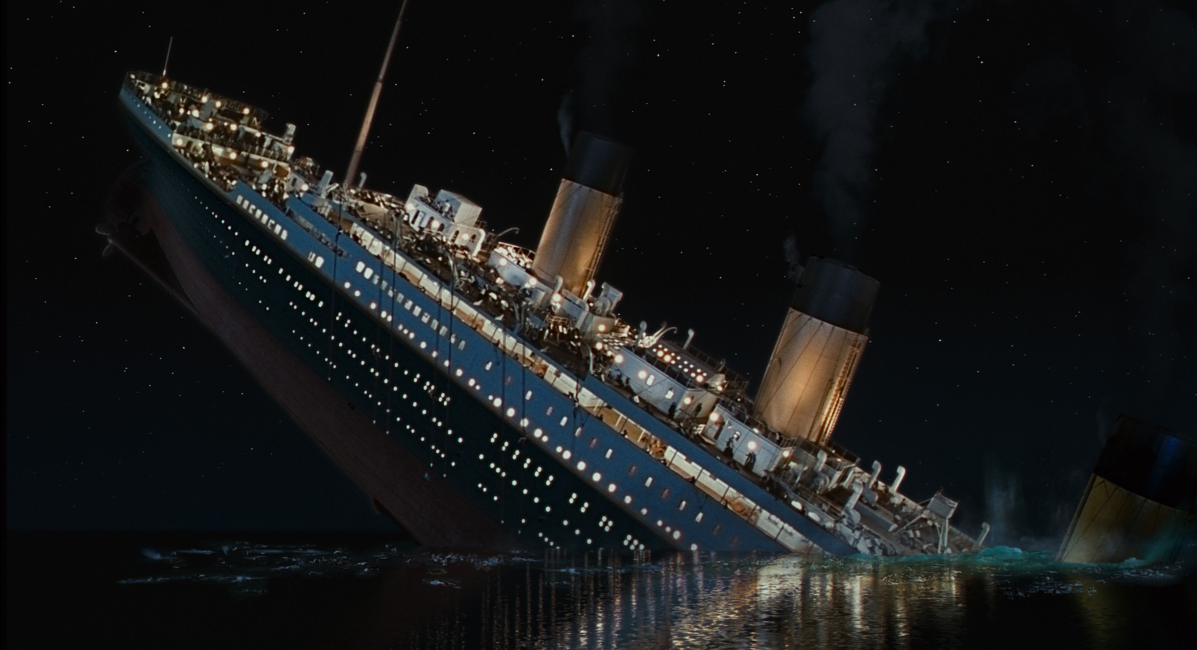 Nave Titanic affondamento notturno, 4096x2224 UHD, PC 4K