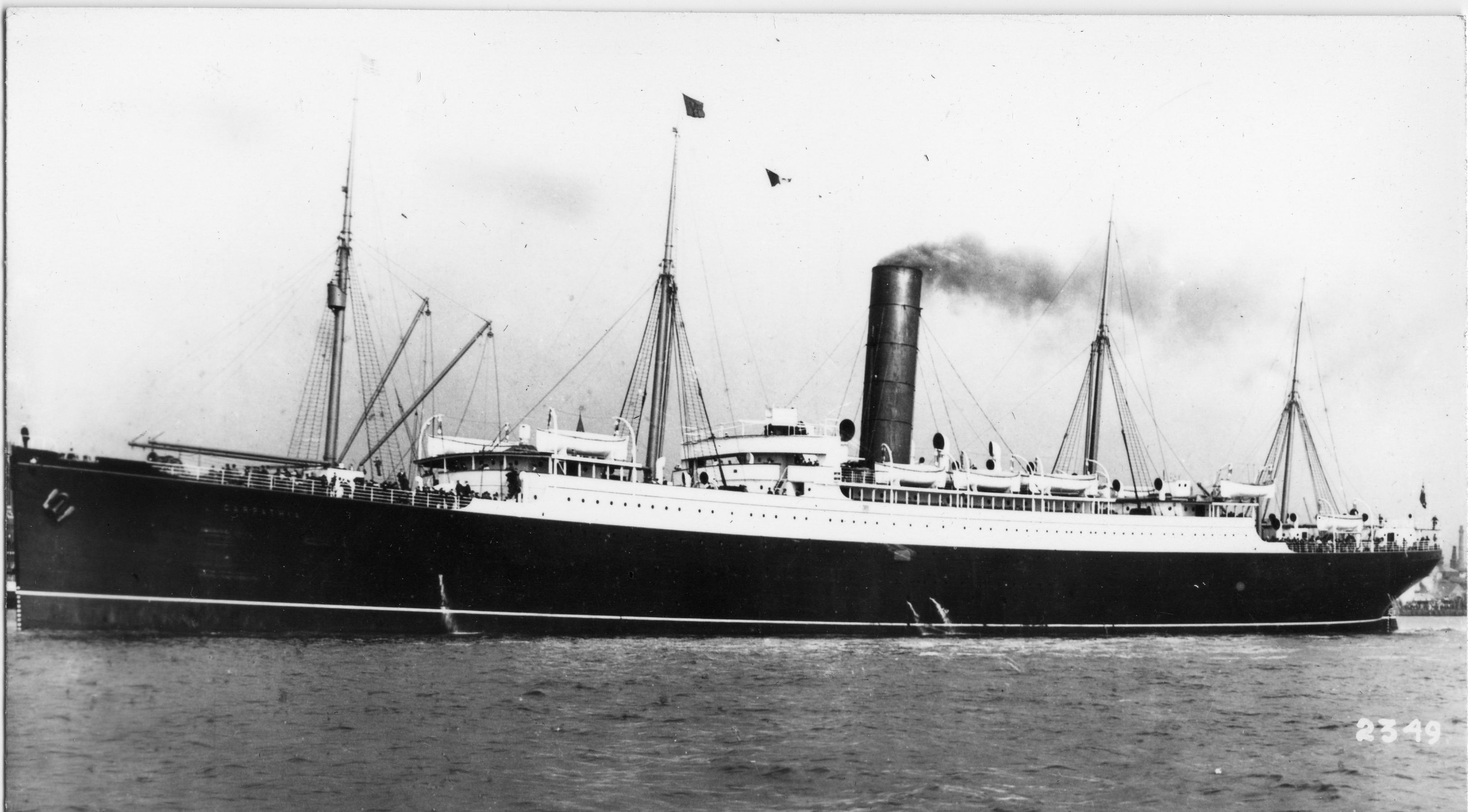 Nave Titanic in mare notturno, 2195x1644 2K, Desktop