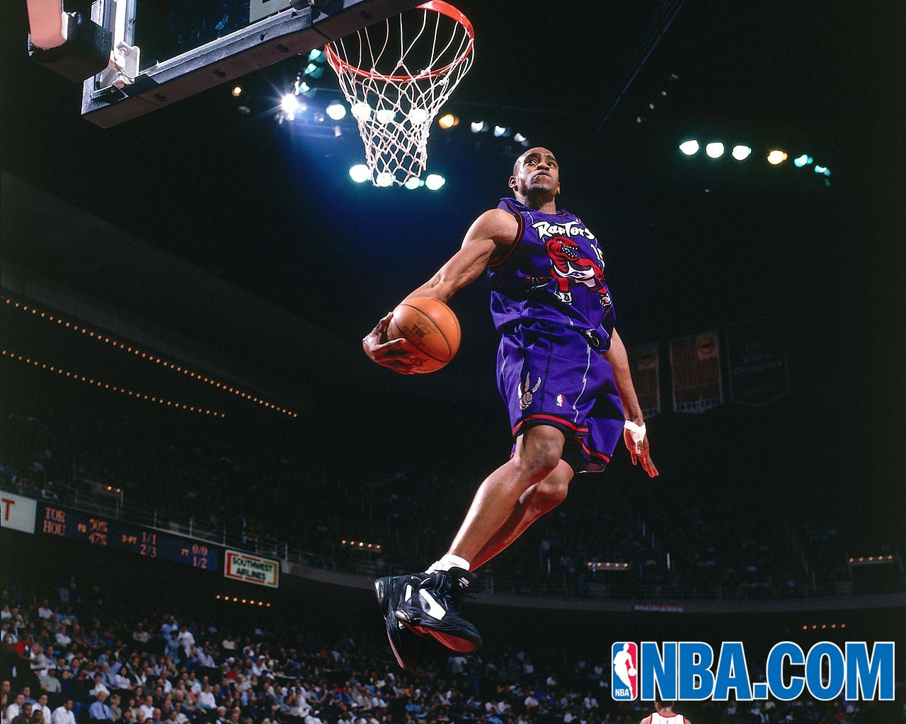 Giocatore basket schiacciata canestro, 1280x1024 720p, MacBook Air