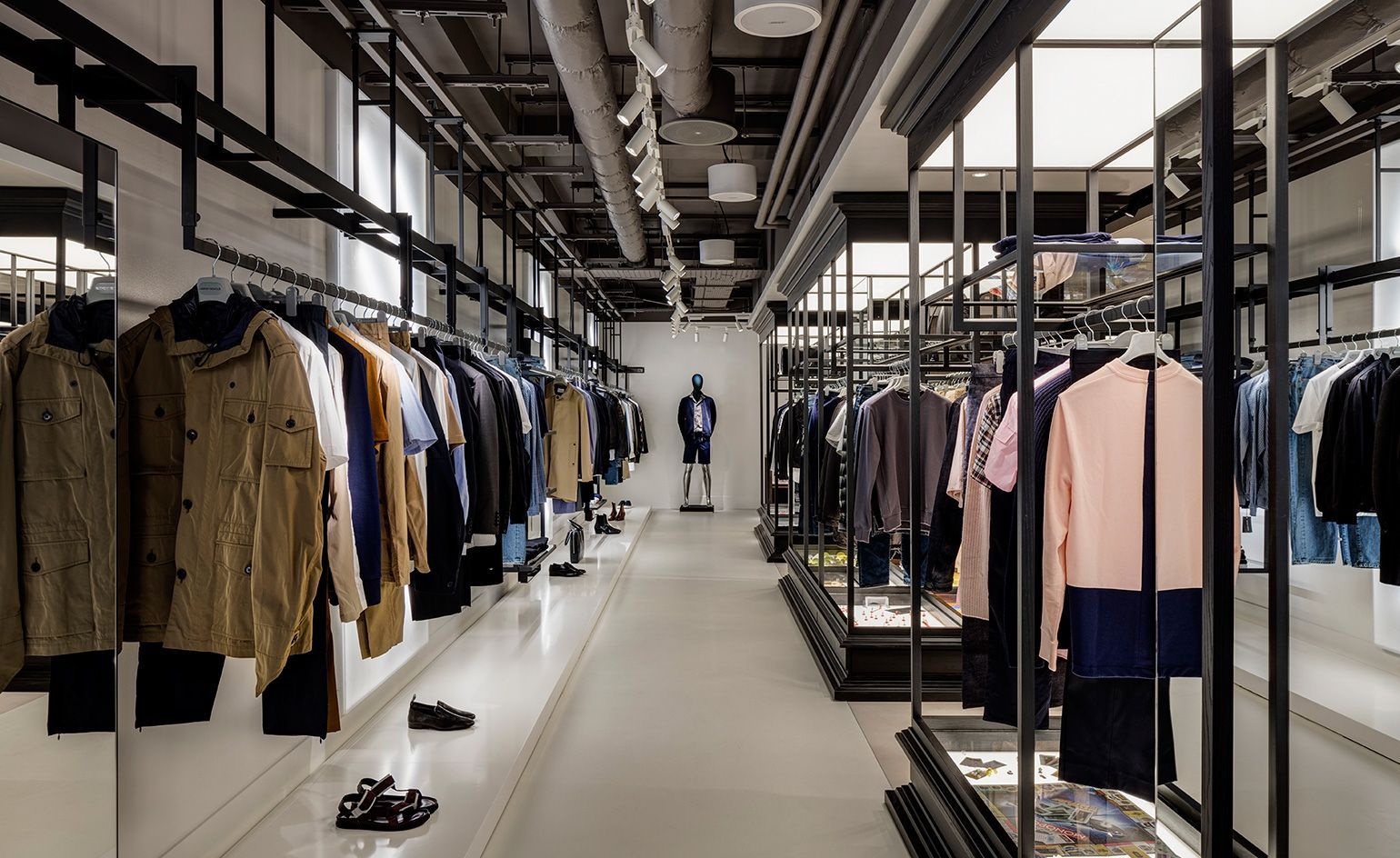 Interno negozio abbigliamento uomo, 1540x944 720p, Lenovo Legion