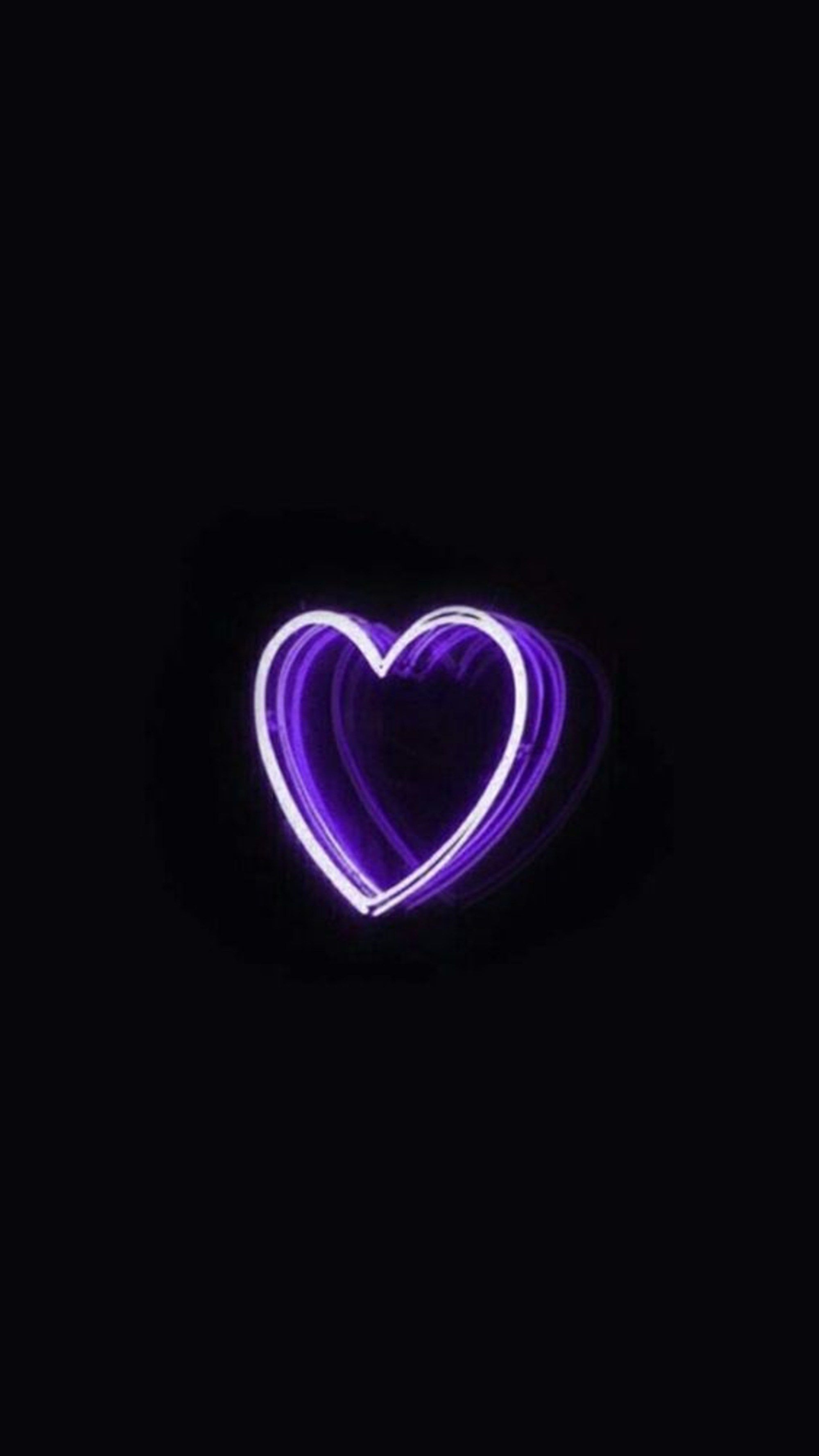 Cuore neon viola scuro, 2000x3557 Verticale, Mobile