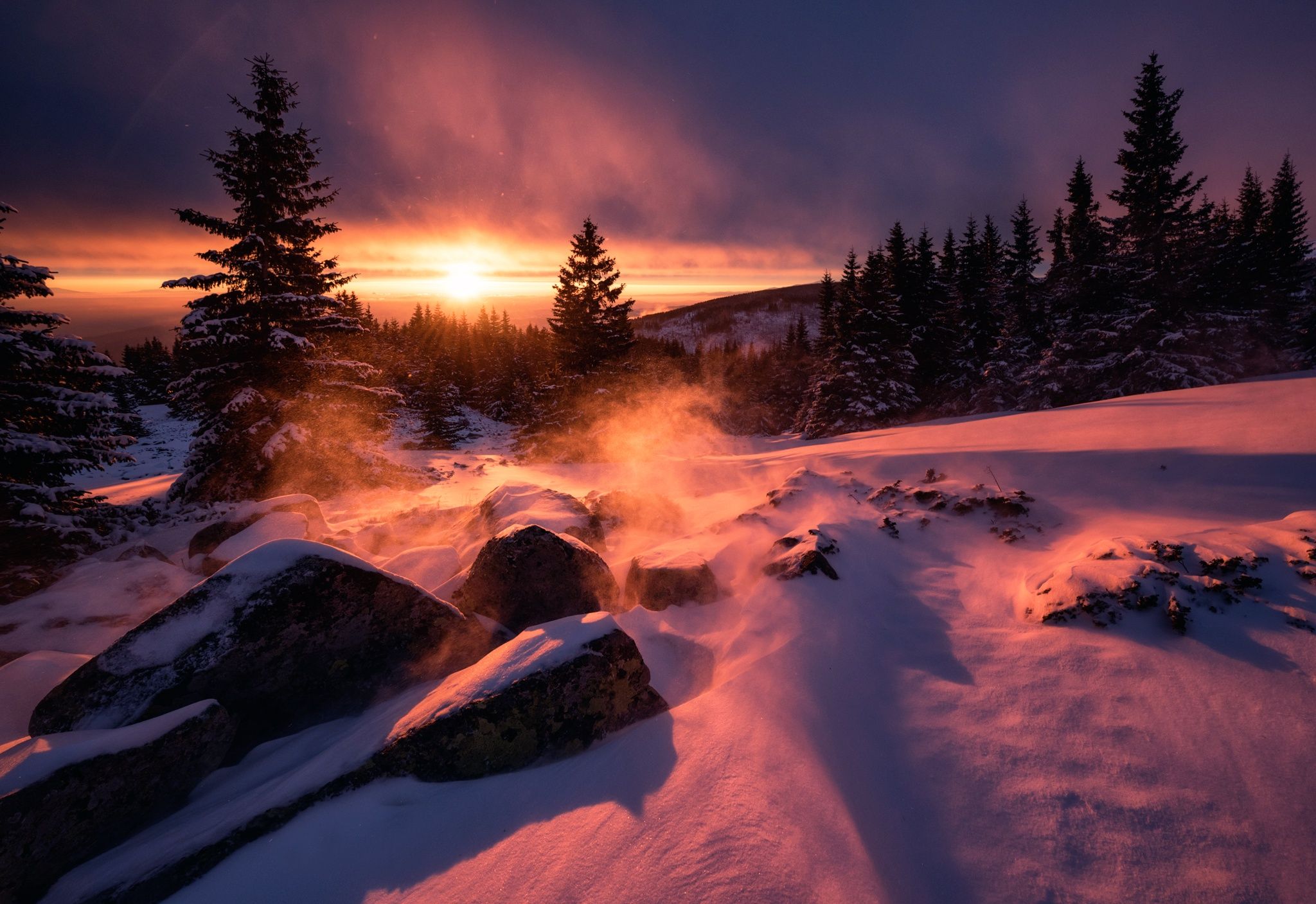 Tramonto invernale con neve e rocce, 2048x1407 Hi-Res, PC Desktop