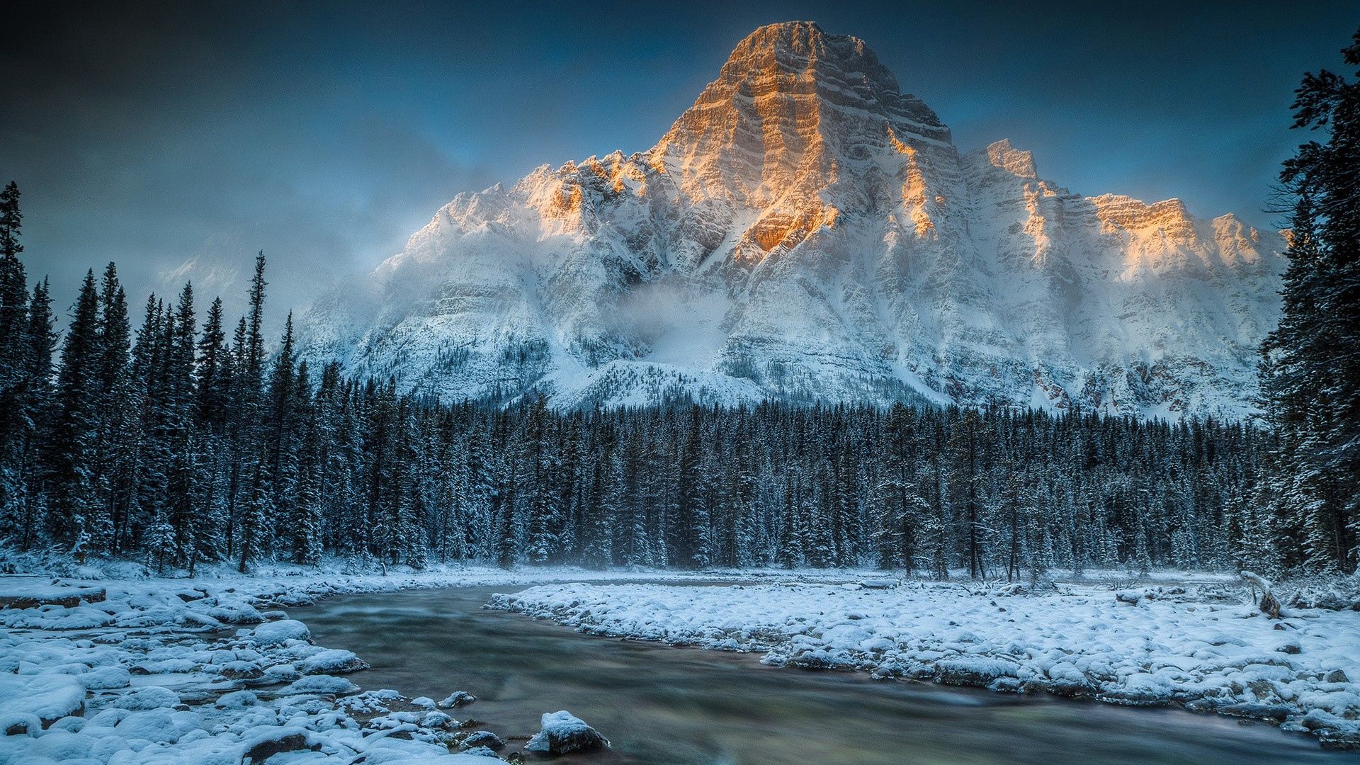 Montagna innevata con fiume, 1920x1080 Full HD 1080p, Desktop