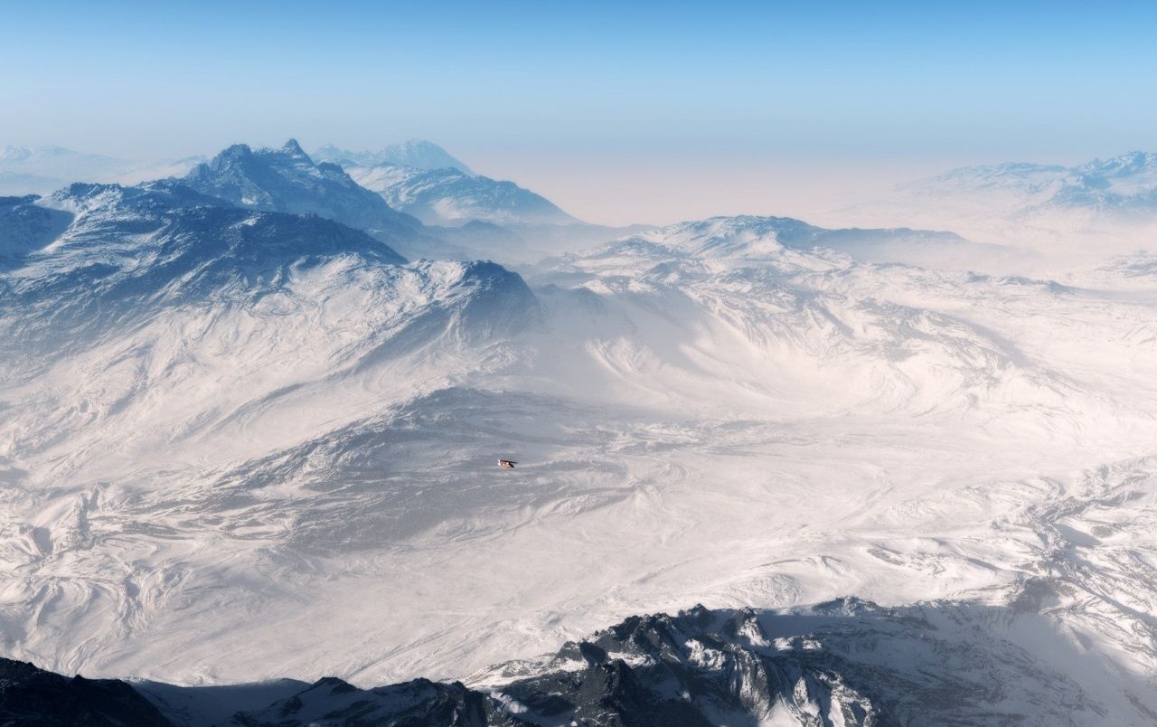 Montagne innevate vista aerea, 1280x804 720p, PC