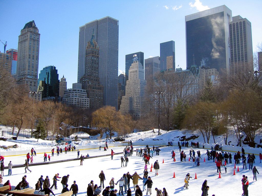 Albero di Natale innevato New York, 1024x768 HD, Laptop