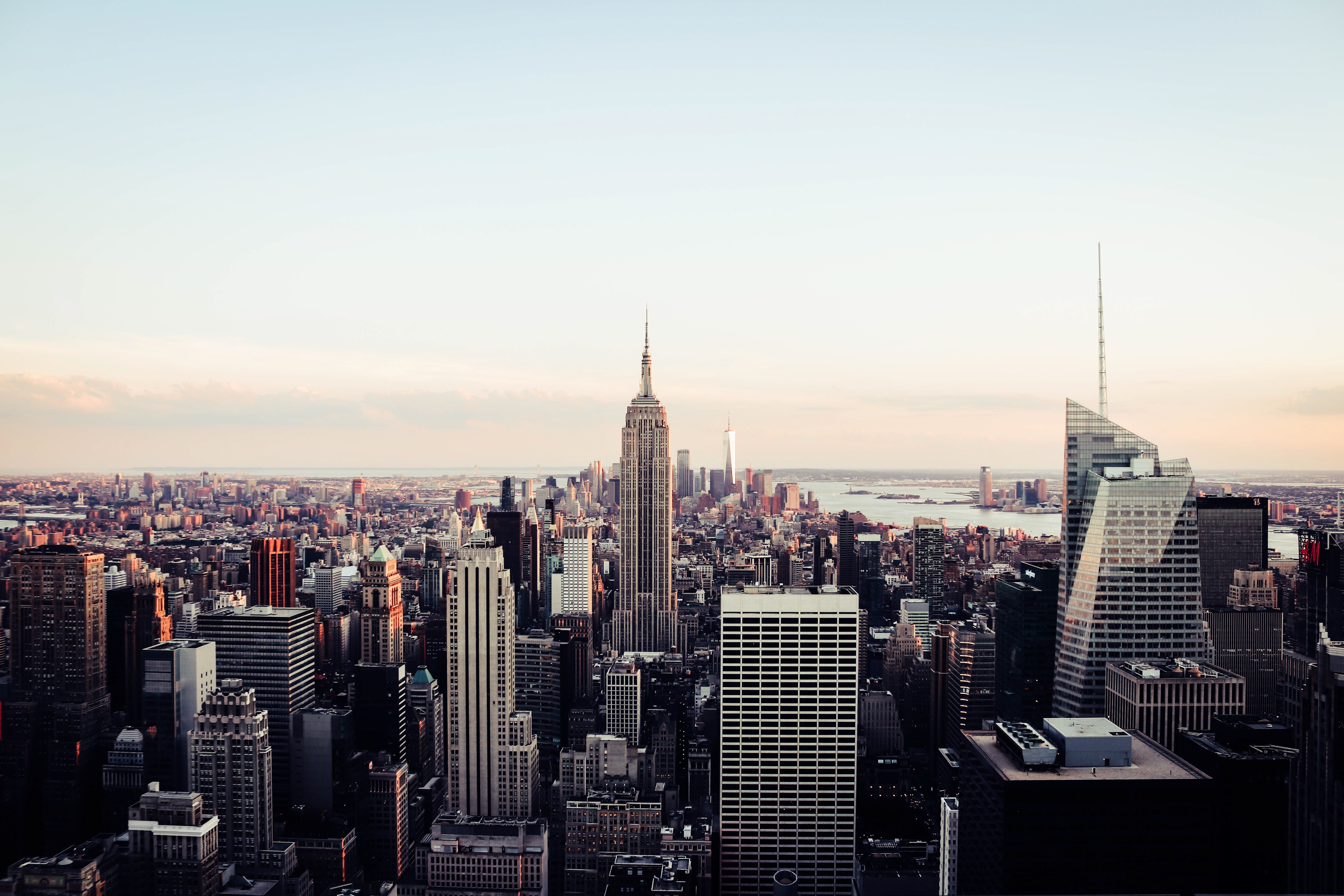 Skyline di New York con Empire State, 5889x3926 Ultra HD, Monitor 4K