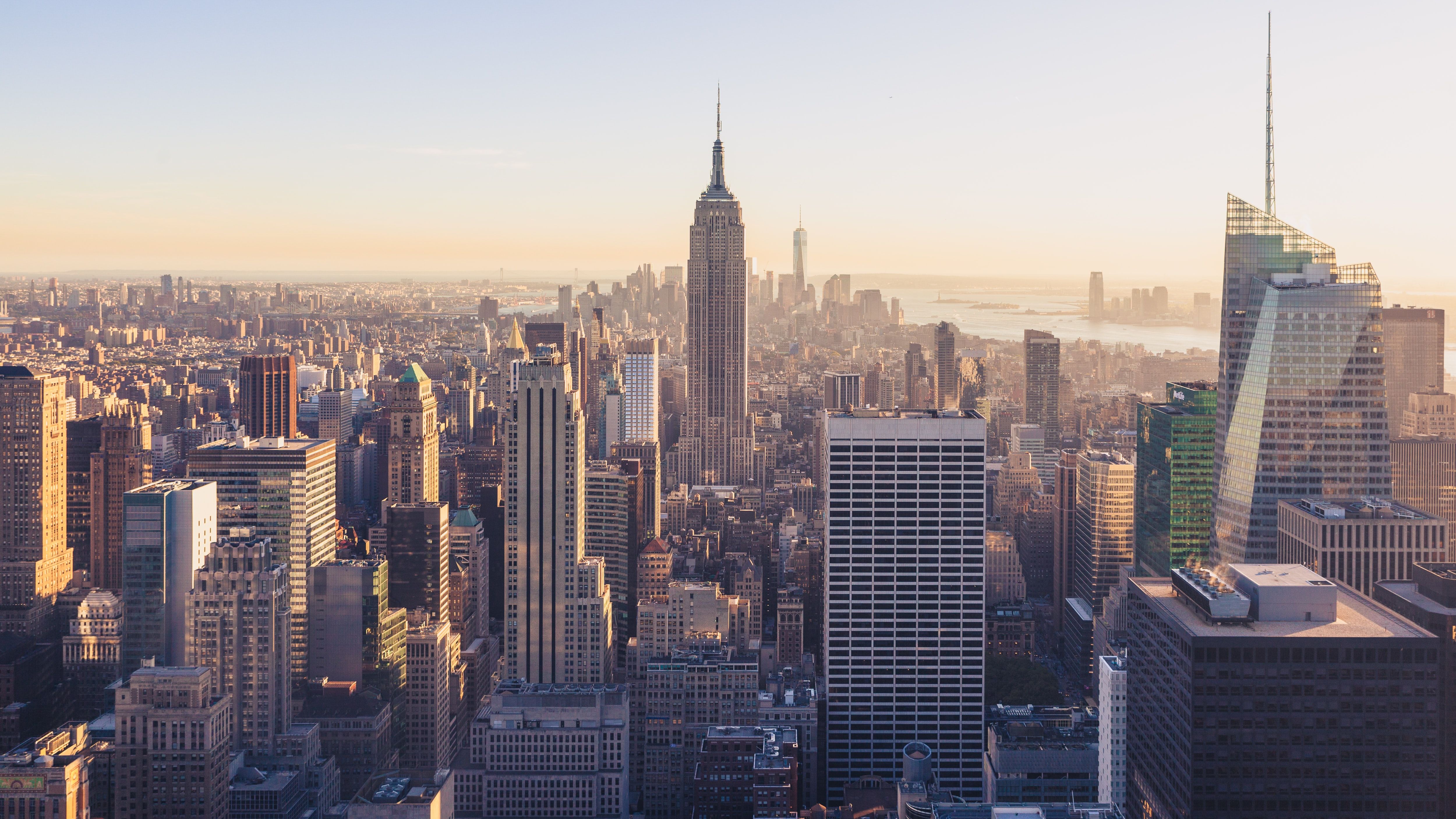Skyline di New York City, 5000x2813 Ultra HD, 4K TV