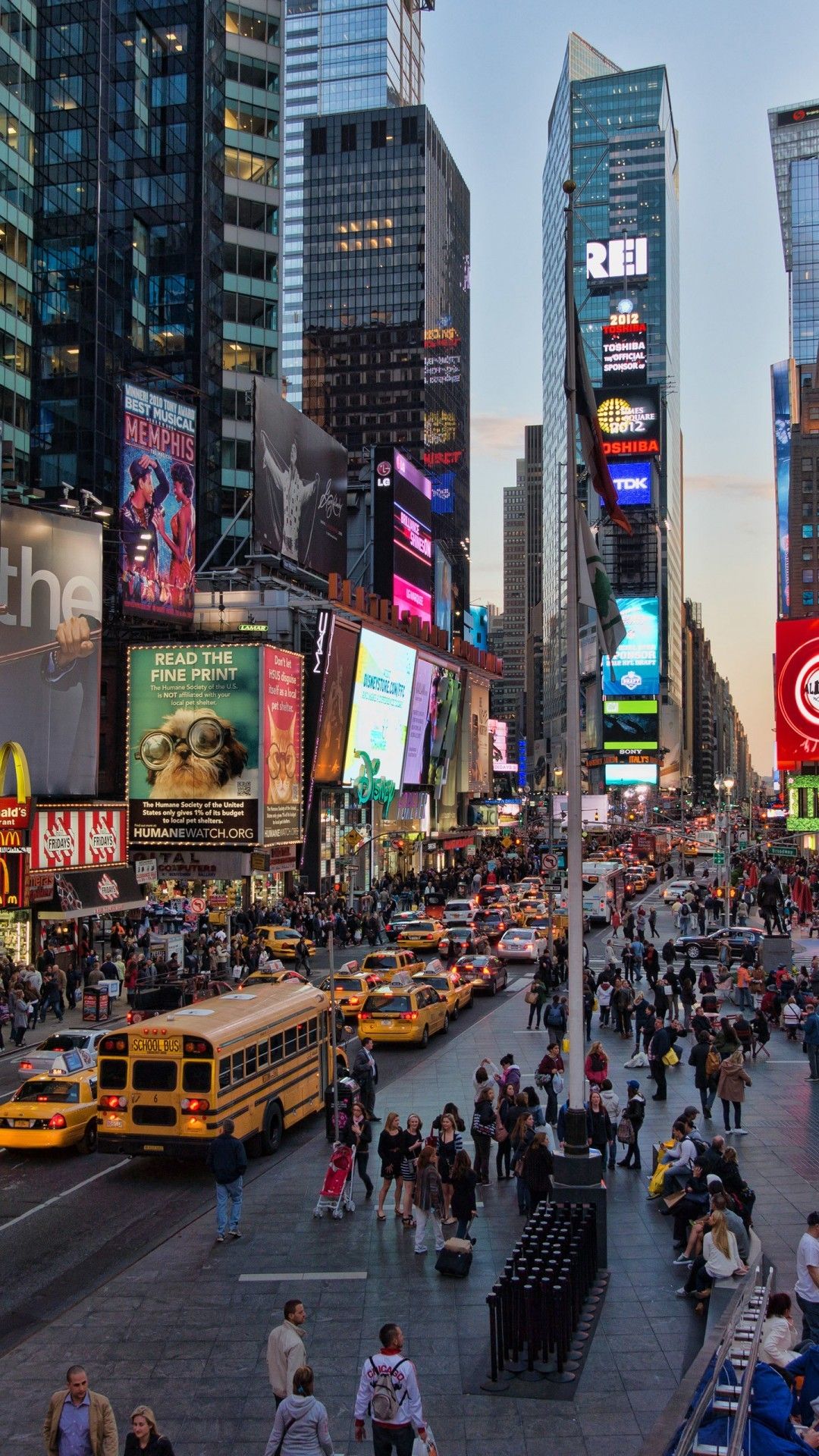 Times Square New York affollata, 1080x1920 Full HD Verticale, Smartphone