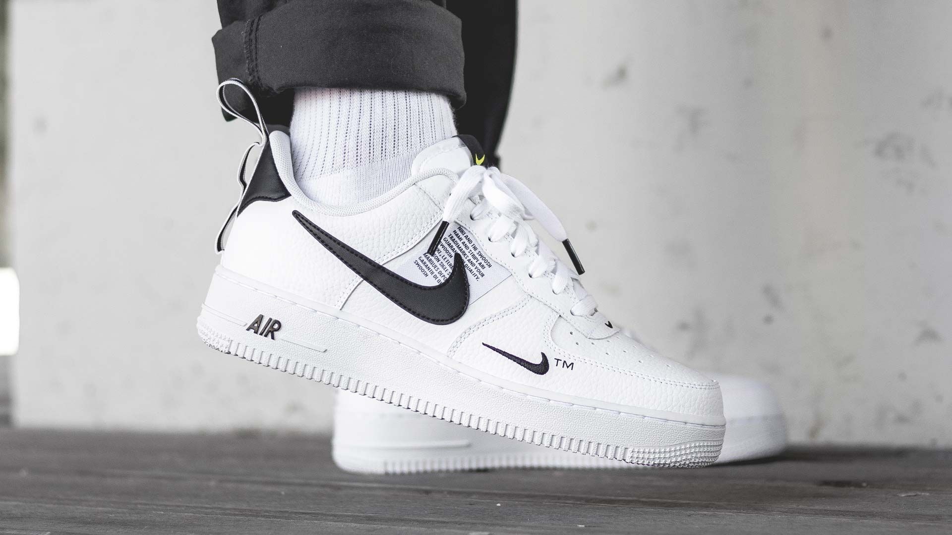 Nike Air Force 1 floreale azzurra, 1600x900 900p, iMac