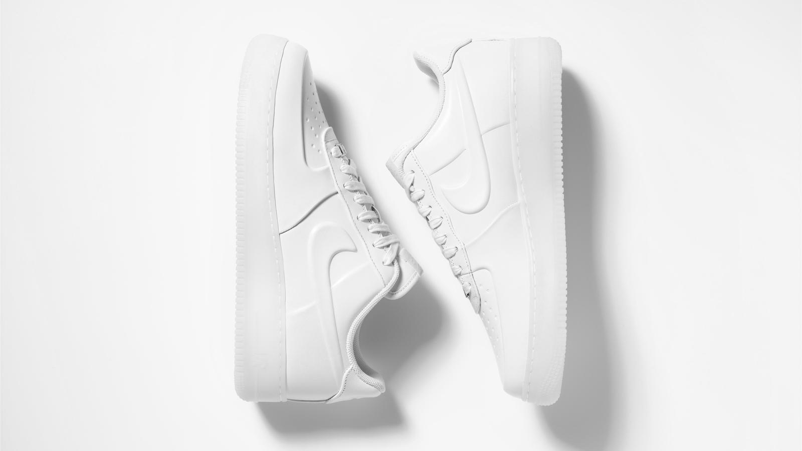 Sneaker Nike Air Force bianche, 1600x900 900p, PC Desktop