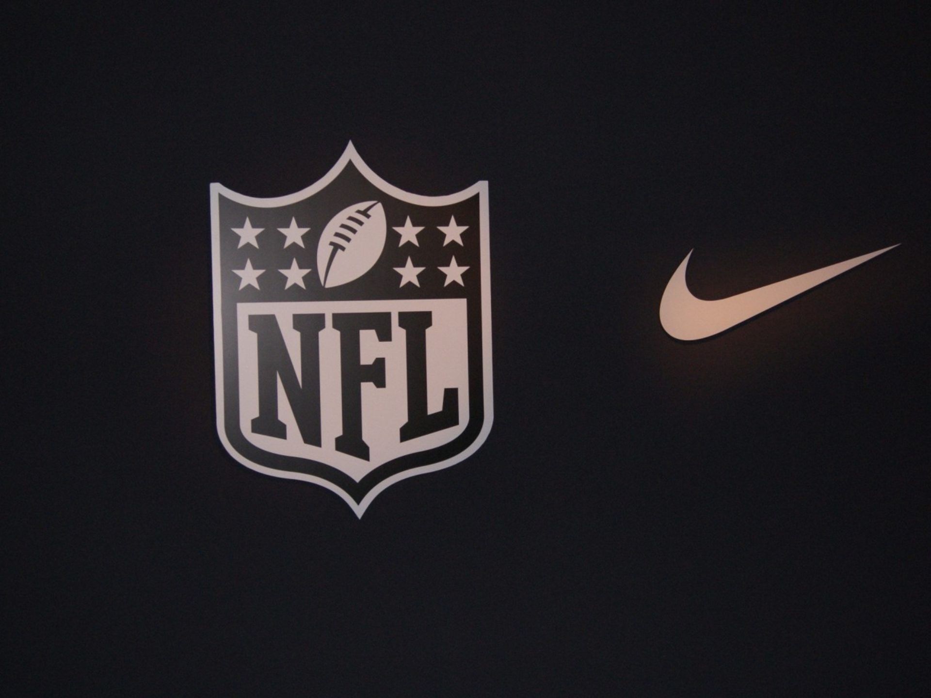 Logo NFL e Nike nero, 1920x1440 WUXGA, PC Desktop