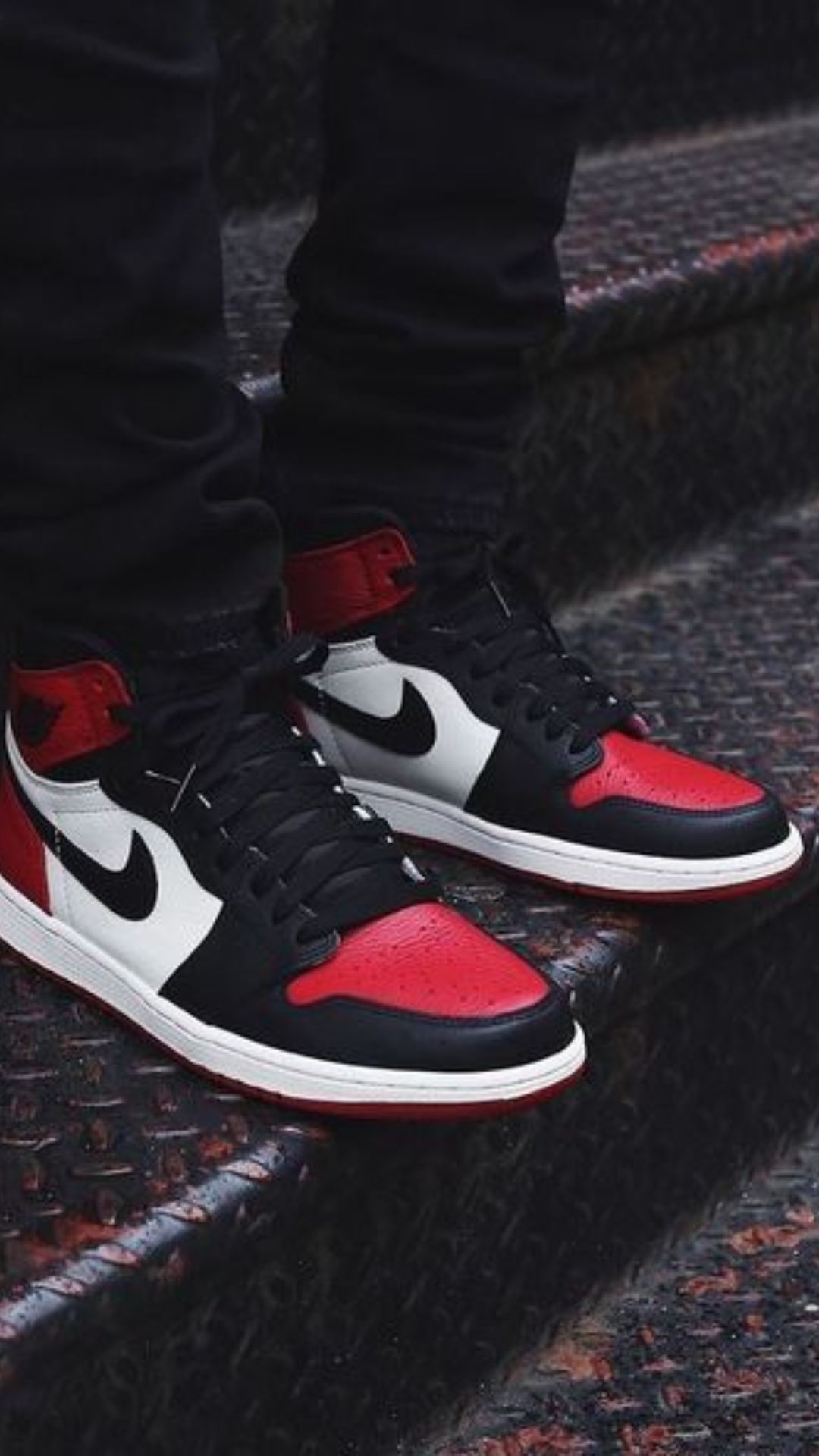 Air Jordan 1 rosso nero, sneaker, 1080x1920 Full HD Verticale, Smartphone