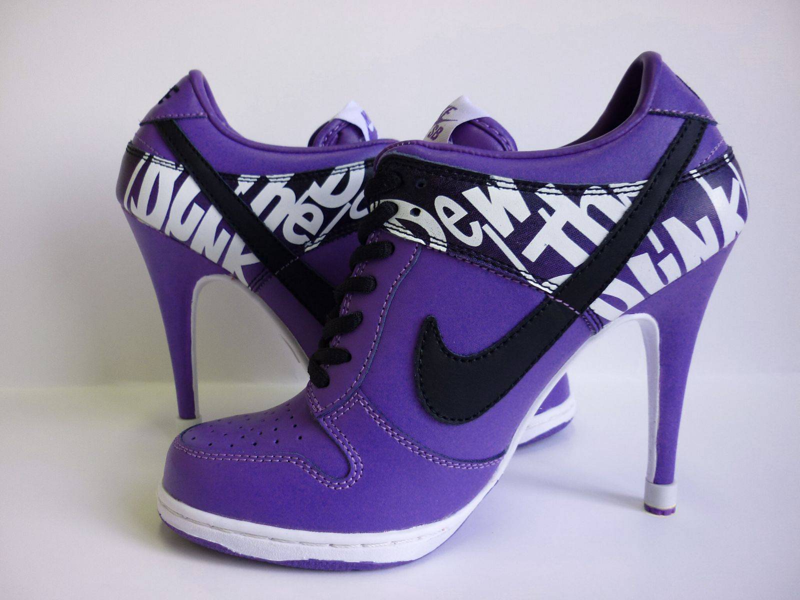 Logo Nike bianco sfondo nero, 736x1308 Full HD Verticale, Samsung Galaxy