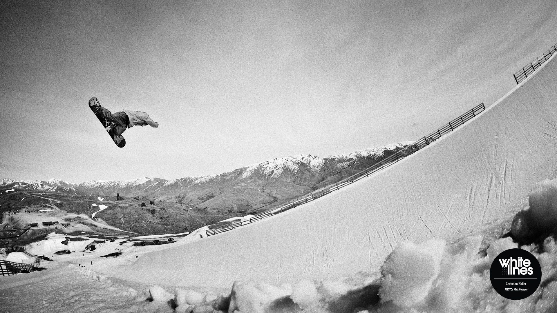 Snowboarder salto bianco e nero, 1920x1080 Full HD 1080p, PC Desktop